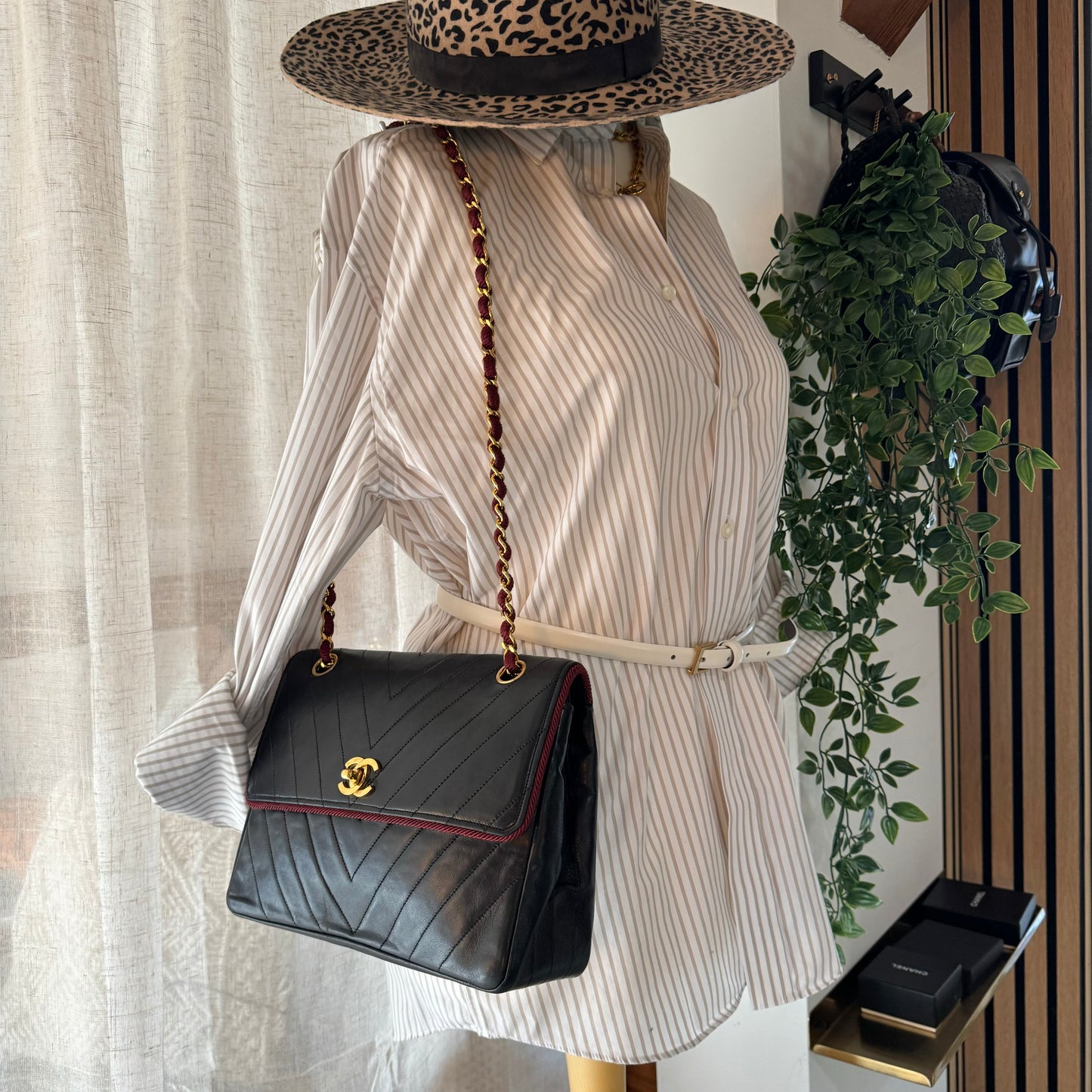 Chanel 1991 Bi Color Chevron Quilted Single Flap