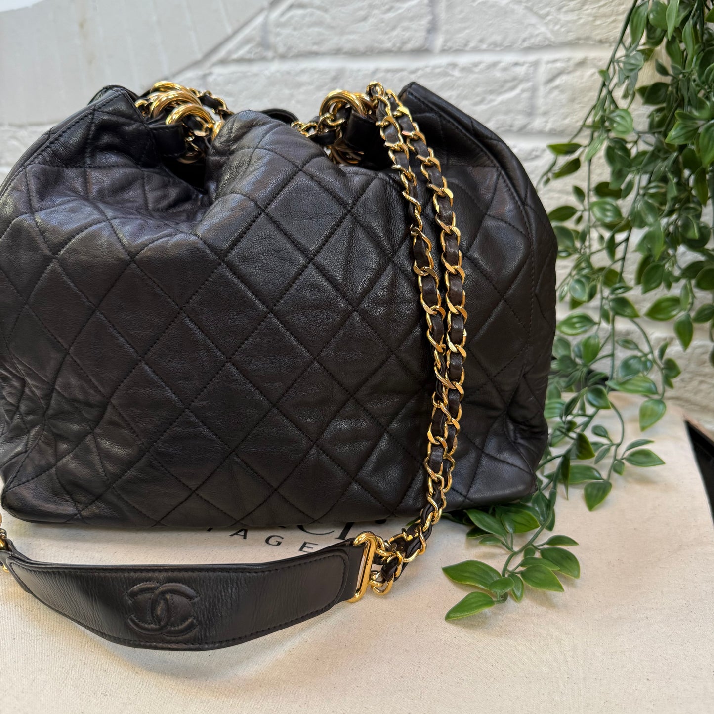 Chanel 1991 deep quilted limited edition CC ring Bucket Bag