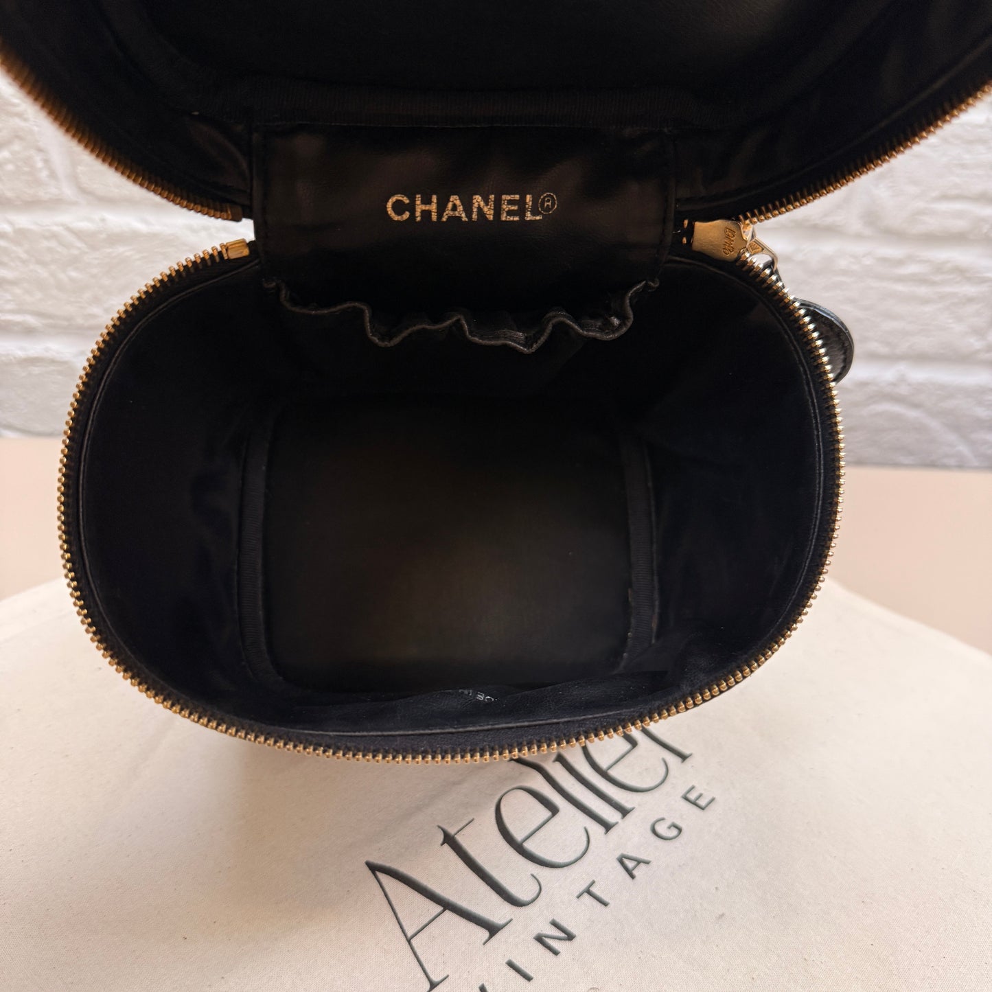 Chanel 2000 Caviar Leather Vanity Case