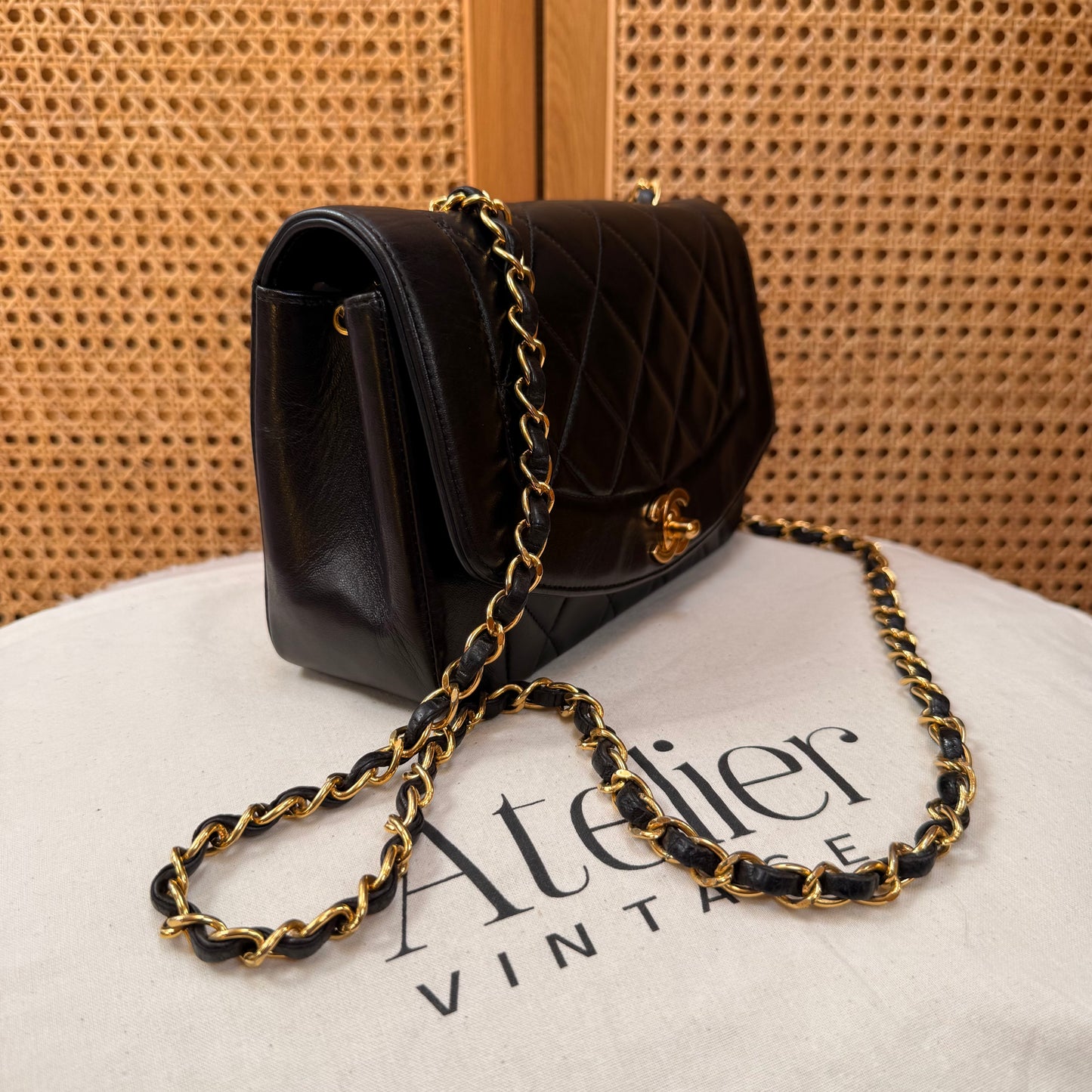 Chanel 1991 Vintage Classic Diana Small