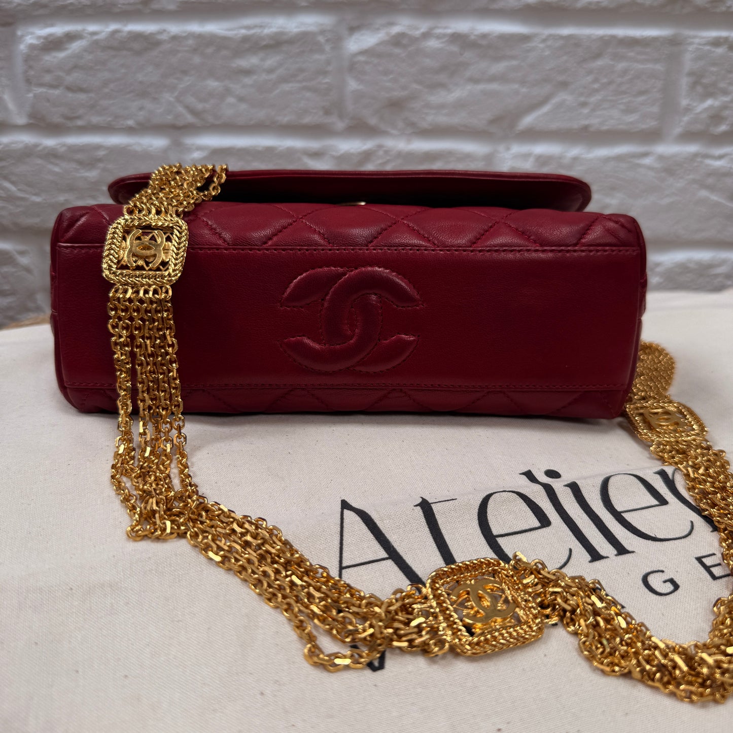 Chanel ULTRA RARE 1986 Single Flap with six strand 24k gold plated chain with CC logo stations
