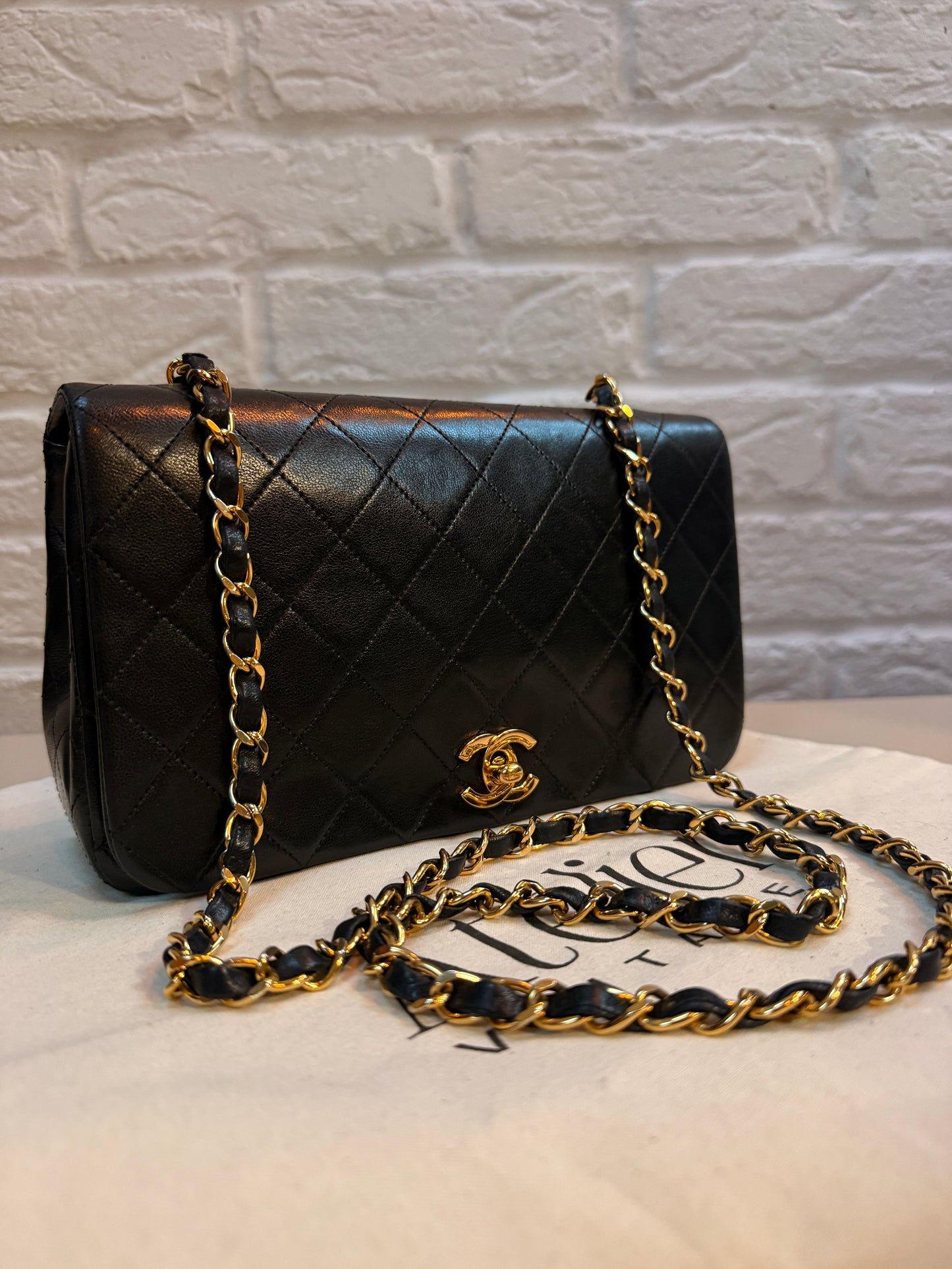 Chanel 1989 Classic Medium Rectangle Full Flap