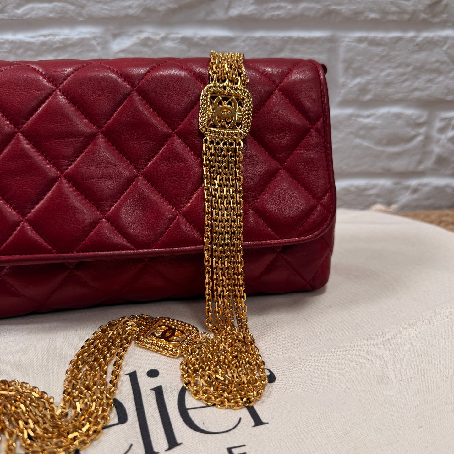 Chanel ULTRA RARE 1986 Single Flap with six strand 24k gold plated chain with CC logo stations