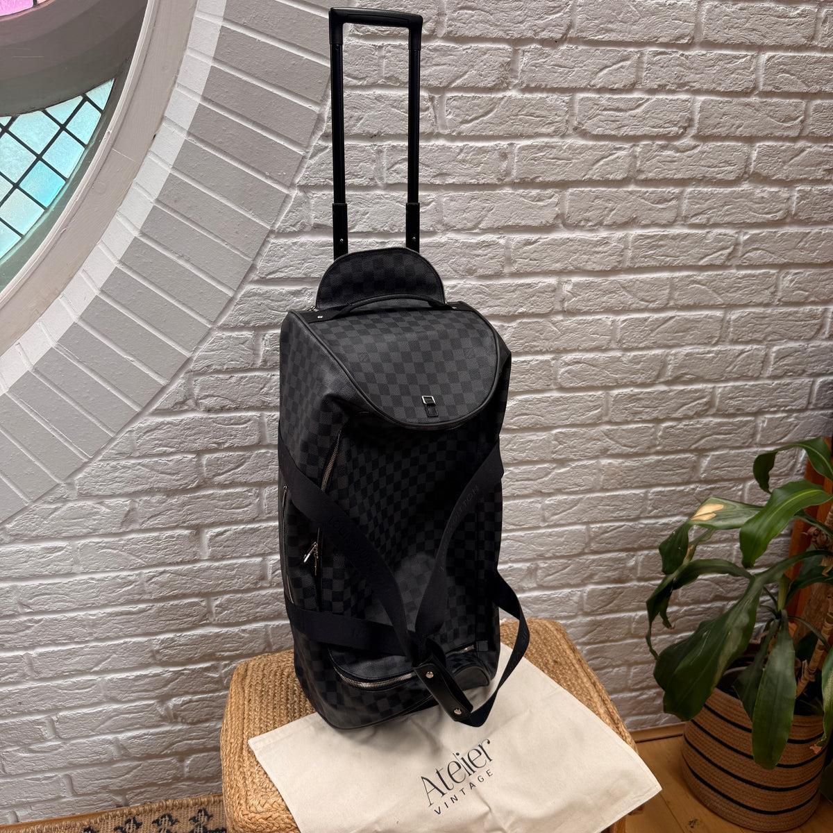 Louis Vuitton 2015 Neo Eole 55 duffel bag with wheels