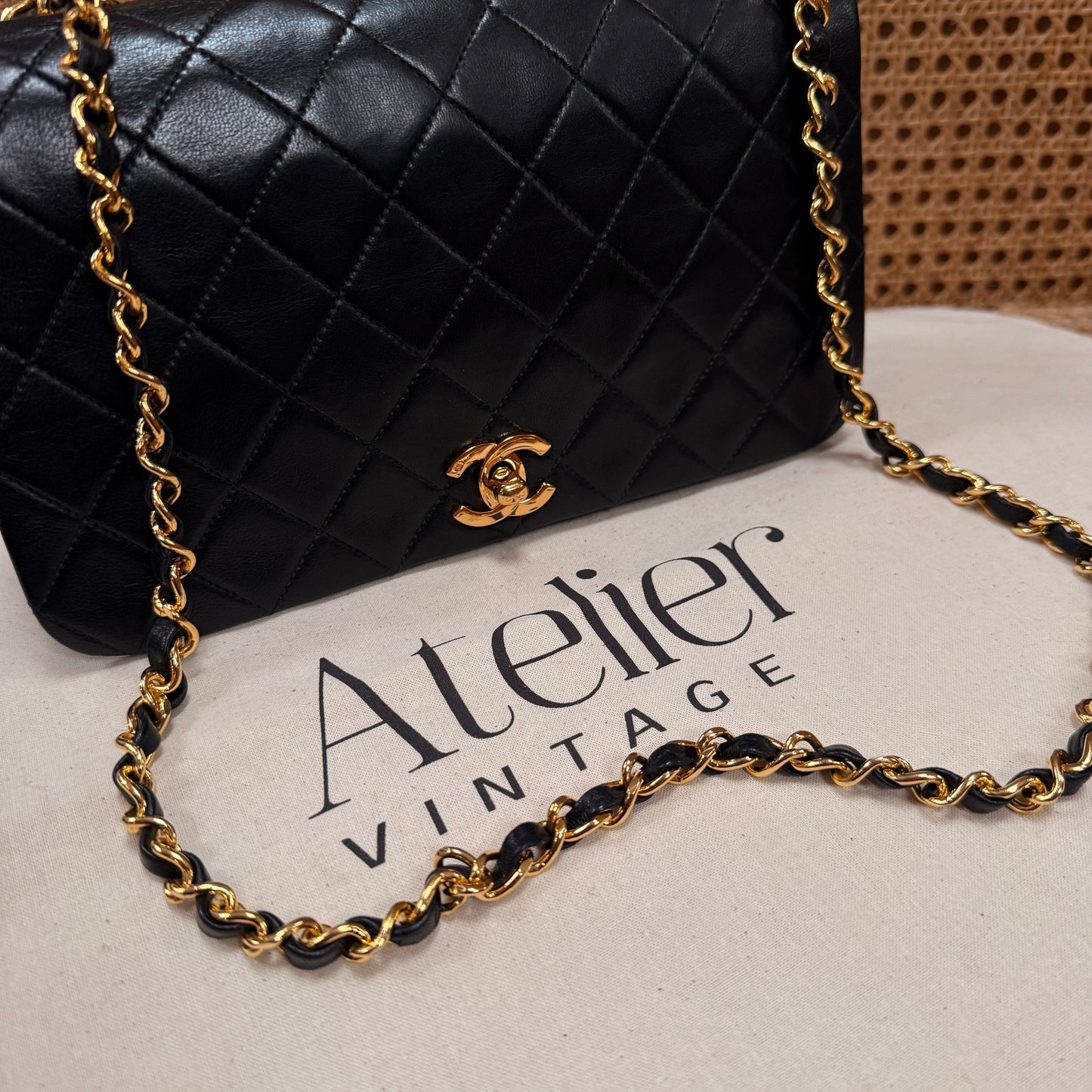 Chanel 1989 Classic Medium Rectangle Full Flap