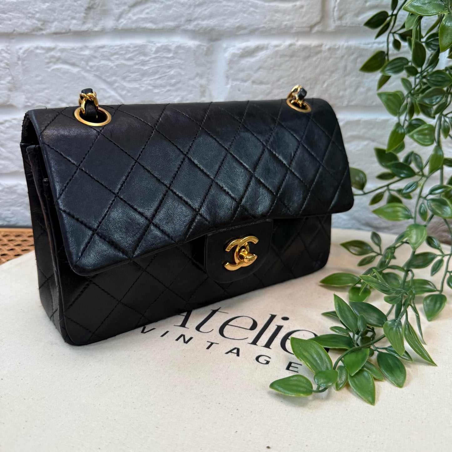 Chanel 1986 Classic Double Flap Small