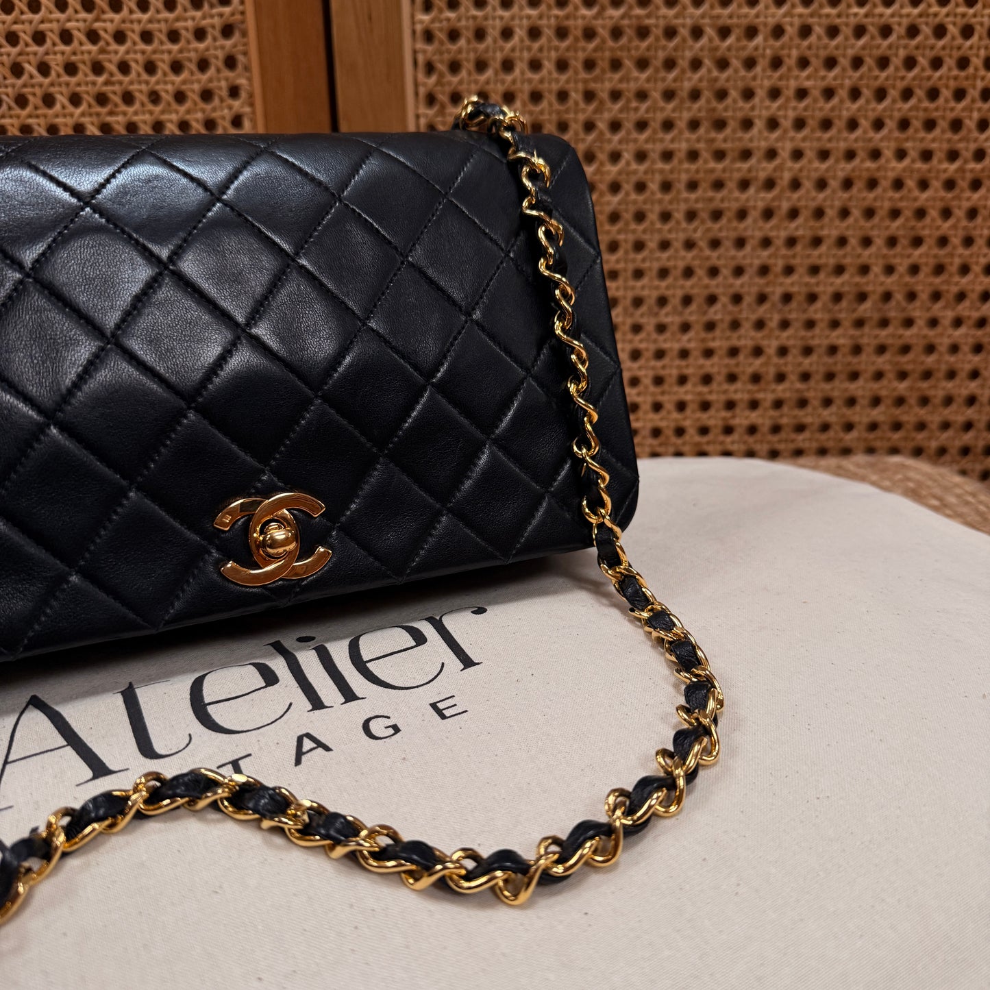 Chanel 1989 Classic Medium Rectangle Full Flap
