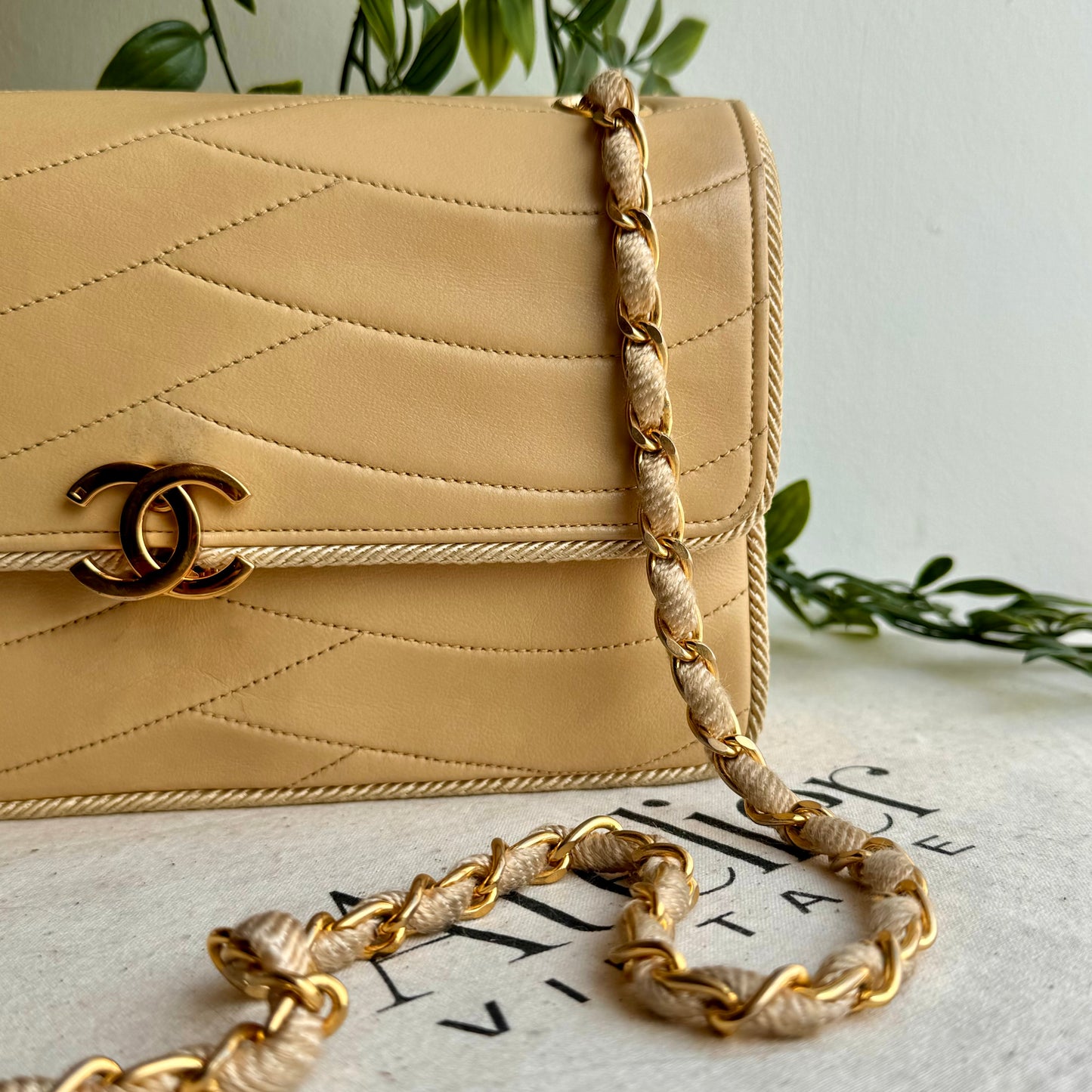 Chanel 1986 CC Clasp Single Flap