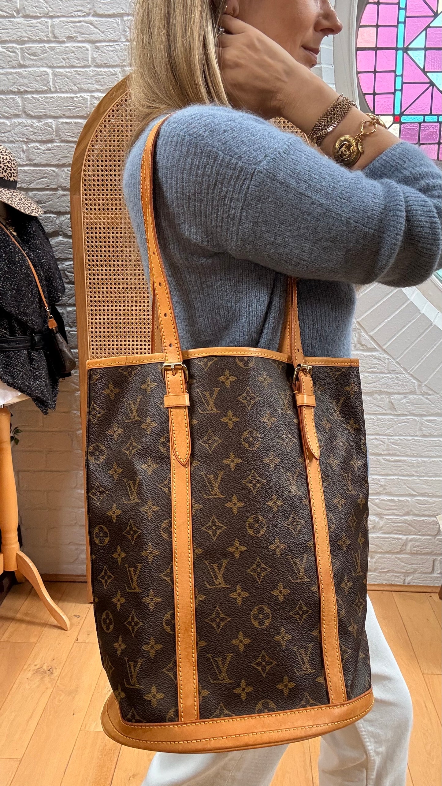 Louis Vuitton 2001 Bucket Bag GM