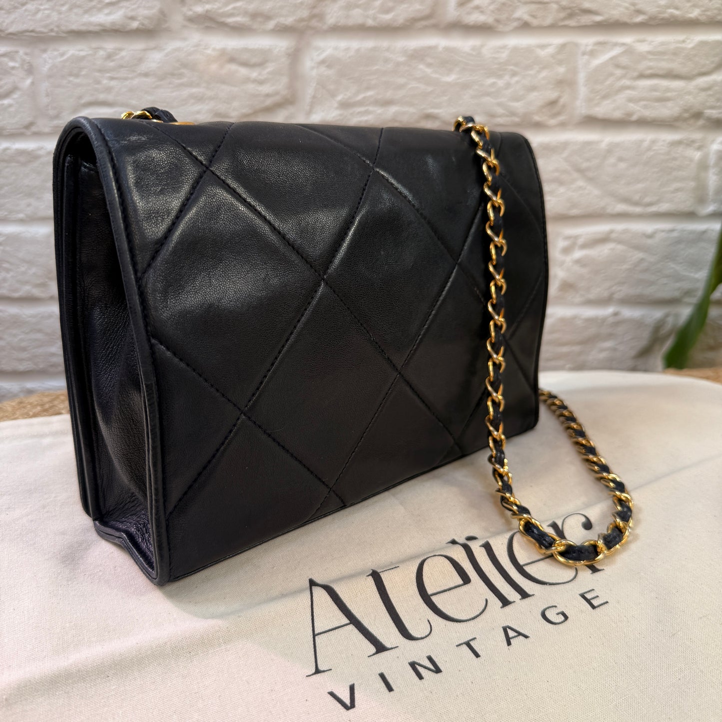 Chanel 1986 Navy Lambskin Full flap in diamond quilting