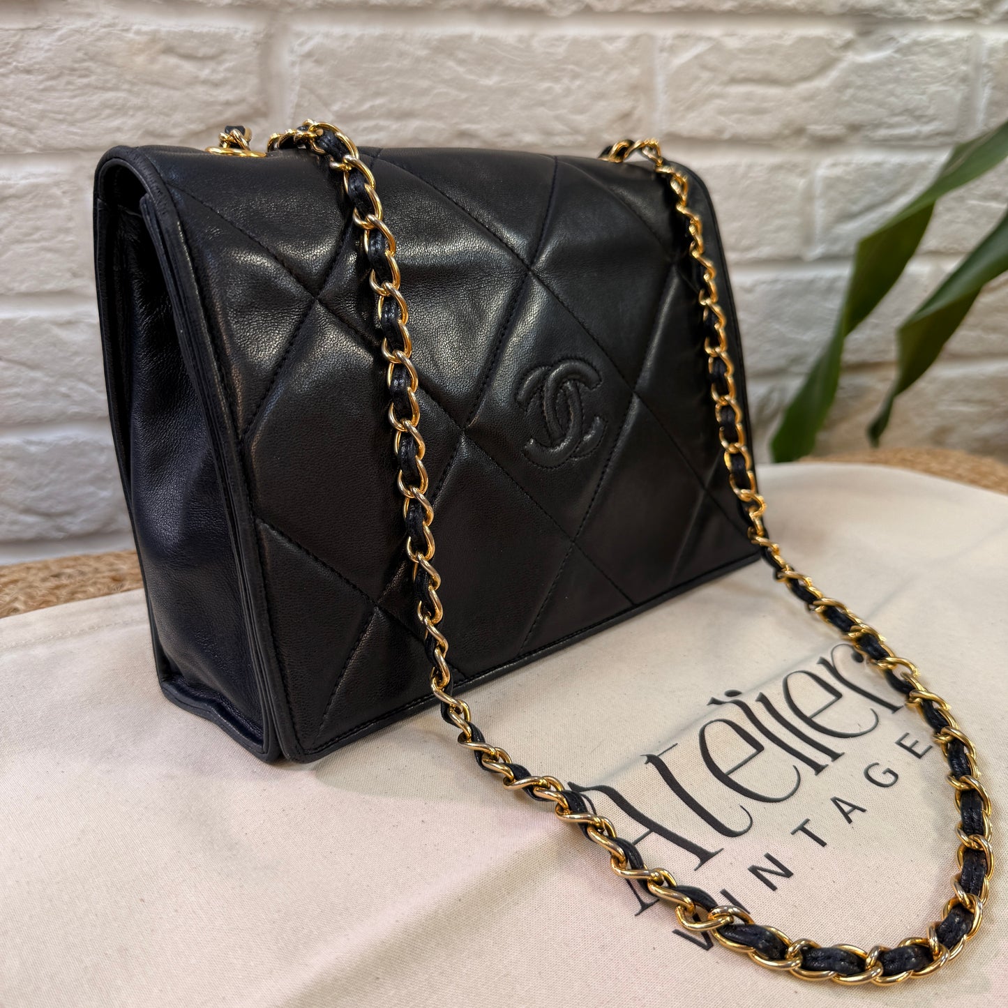 Chanel 1986 Navy Lambskin Full flap in diamond quilting