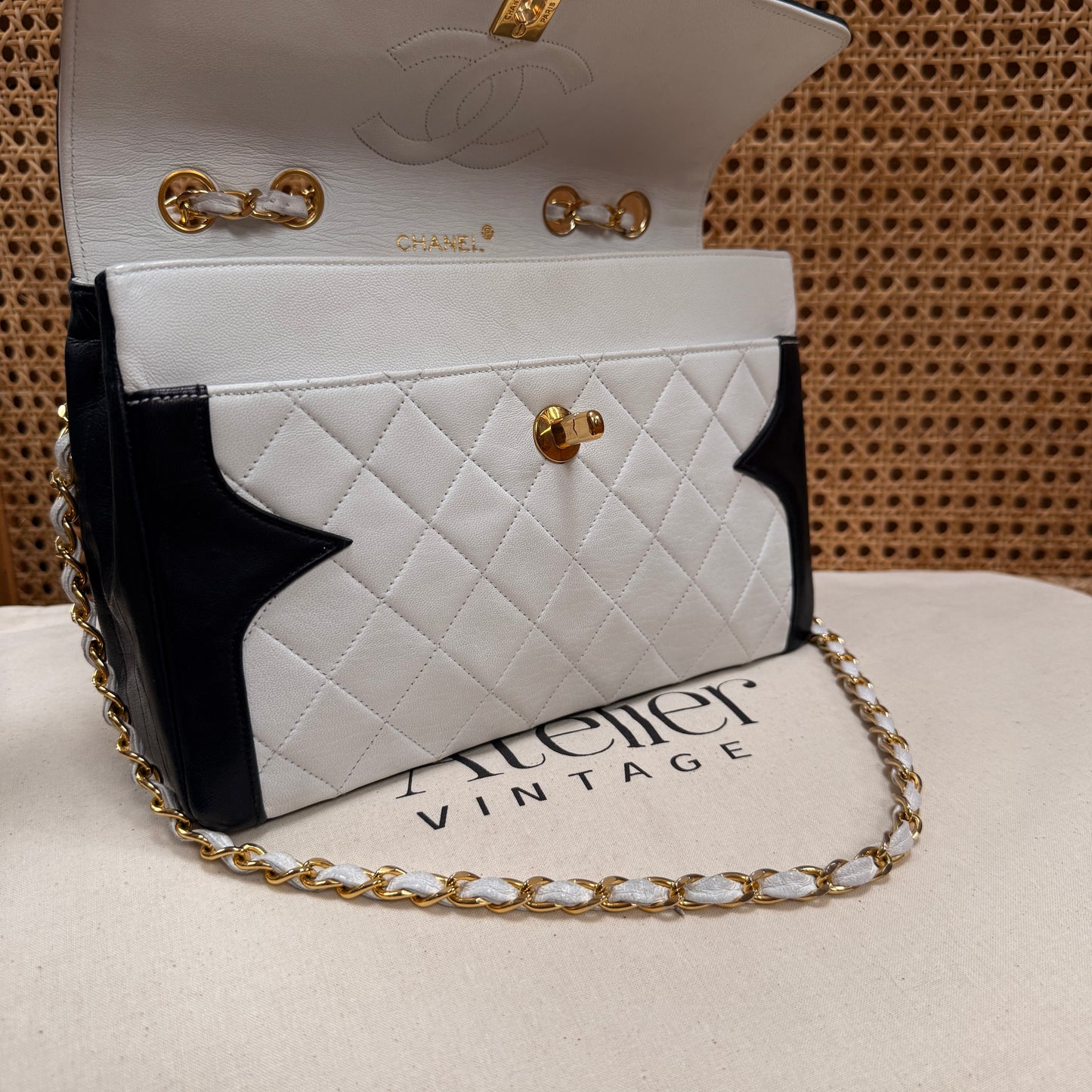 Chanel 1986 Rare Ivory & Navy Limited Edition Single Flap