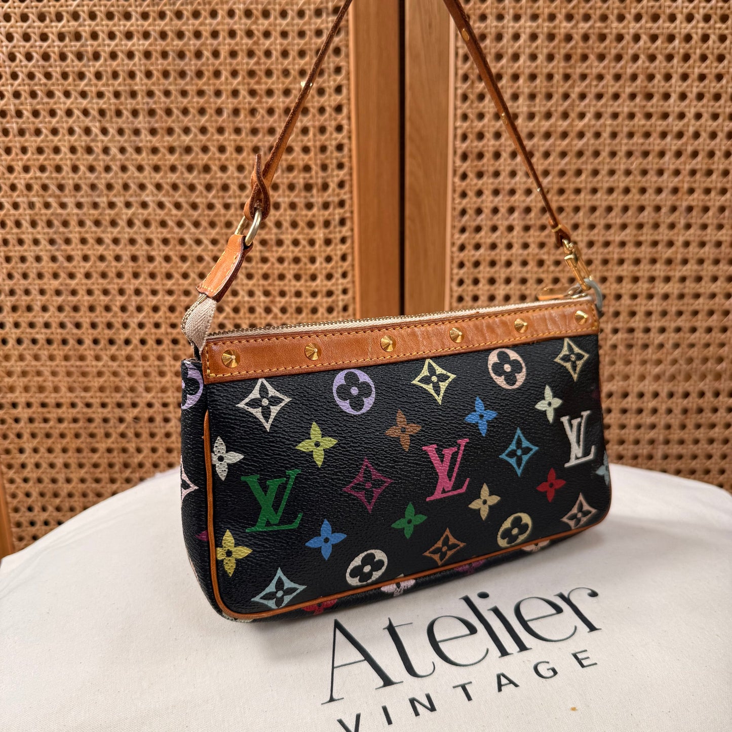 Louis Vuitton 2003 Original Murakami Black Pochette Accessoires