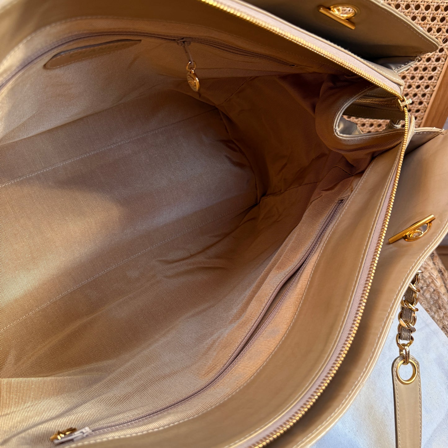 Chanel 1995 XXL Super Model Tote with Turnlock