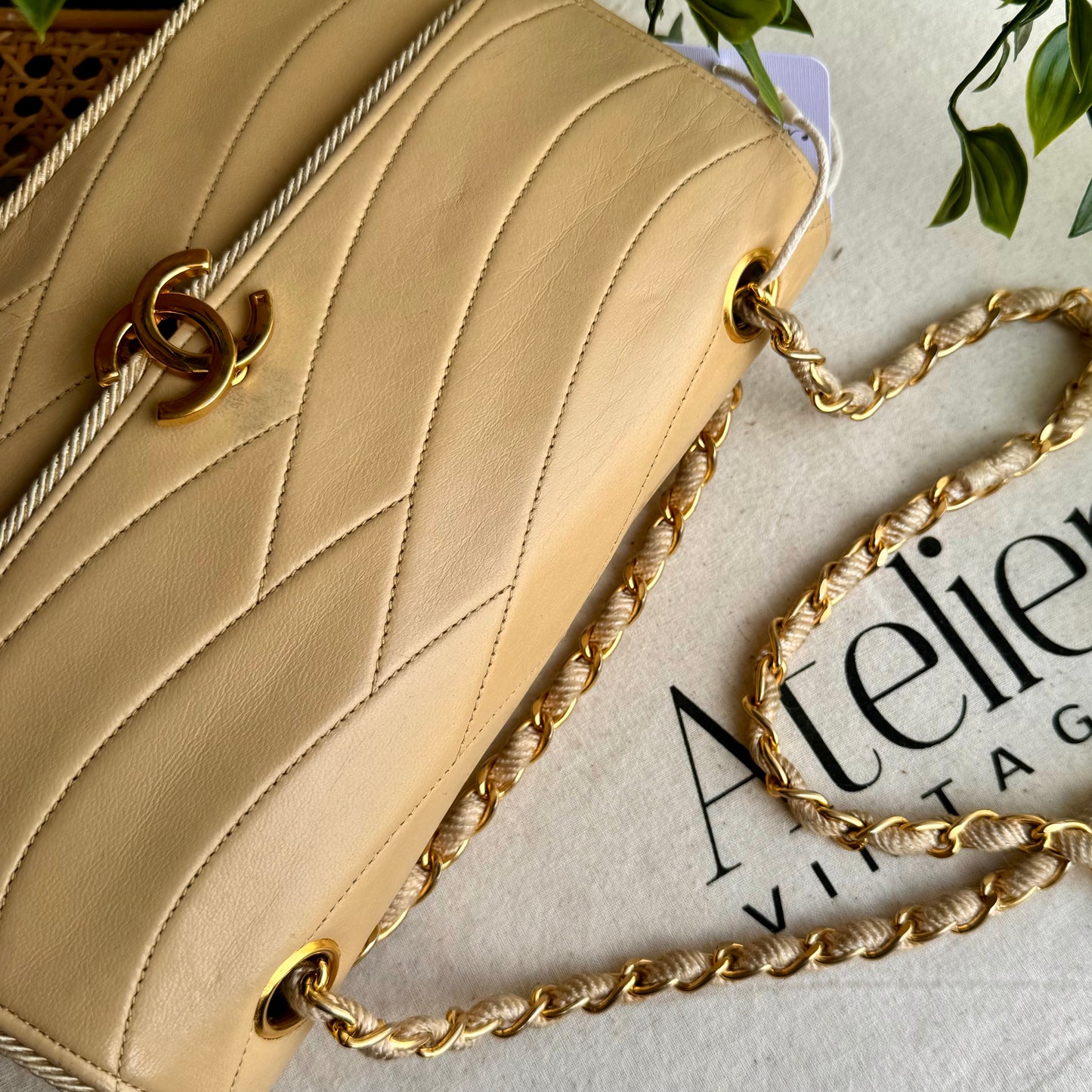 Chanel 1986 CC Clasp Single Flap
