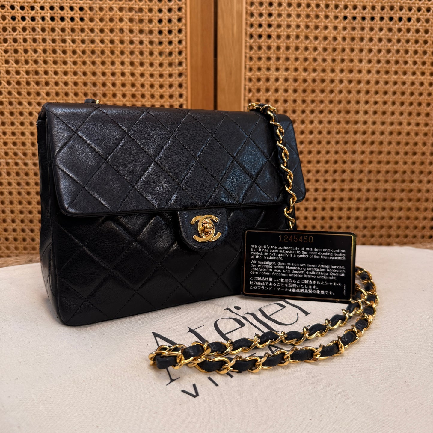 Chanel 1989 Classic Square Single Flap Medium black