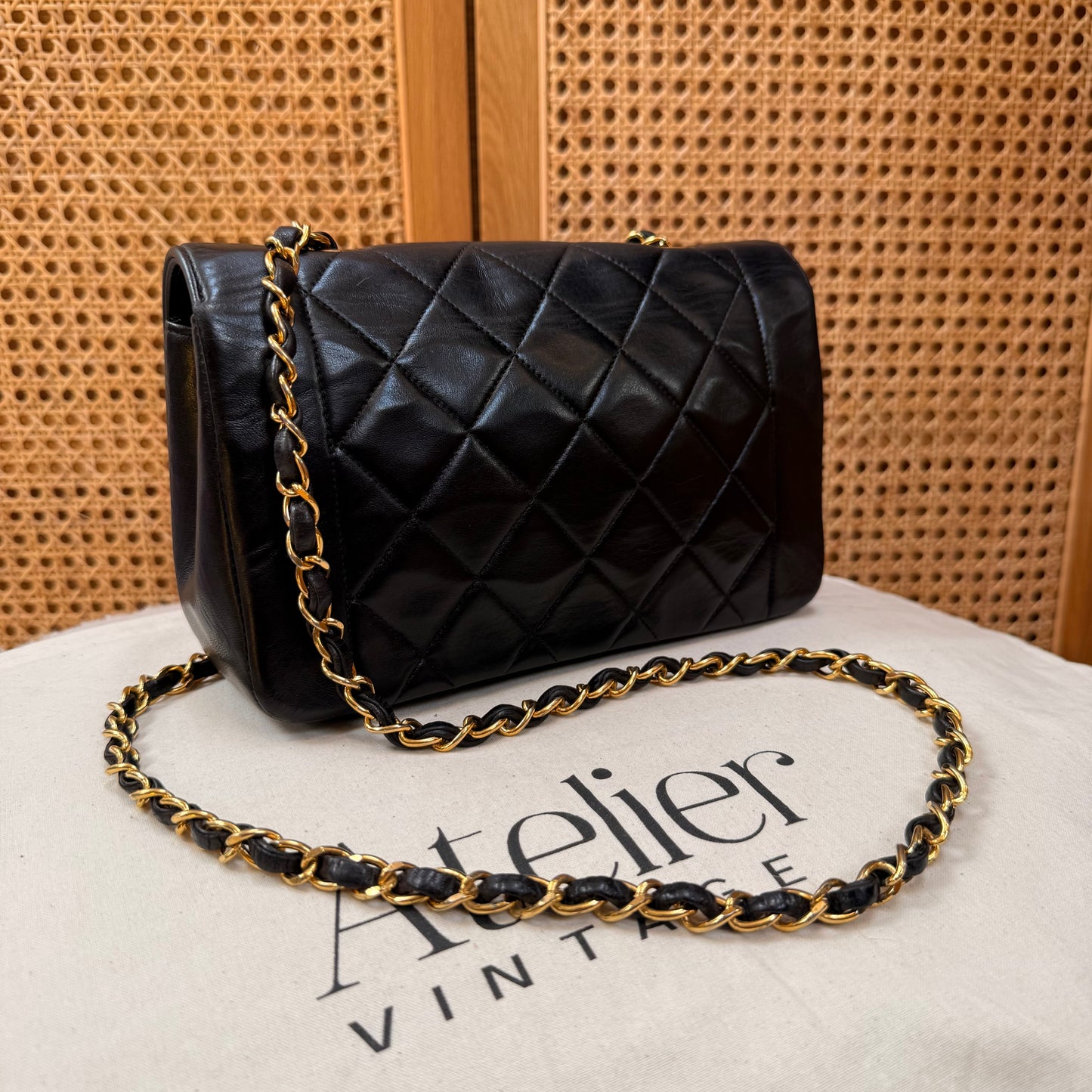 Chanel 1991 Vintage Classic Diana Small