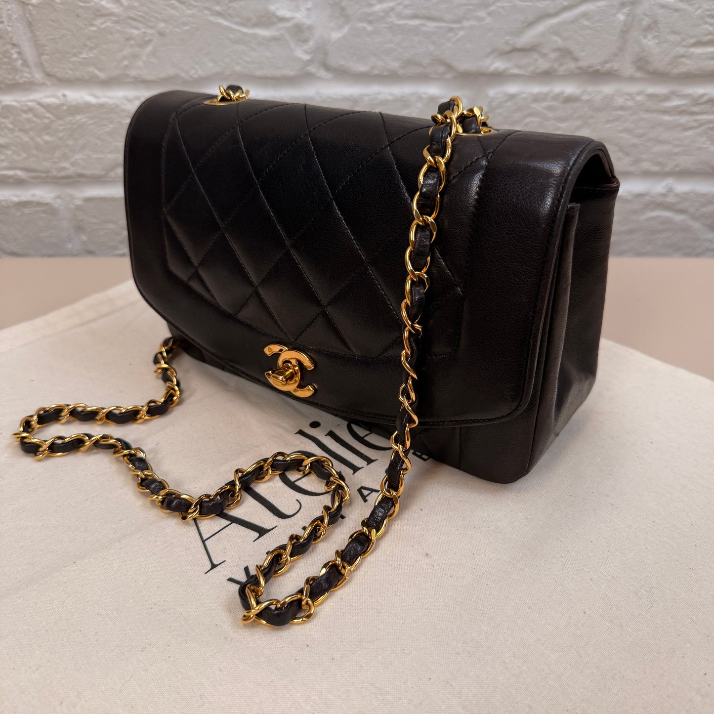 Chanel 1991 Vintage Classic Diana Small