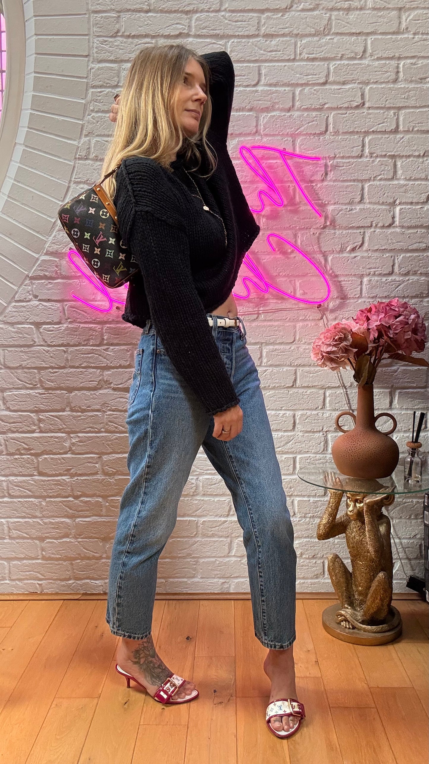 Louis Vuitton 2003 Original Murakami Black Pochette Accessoires