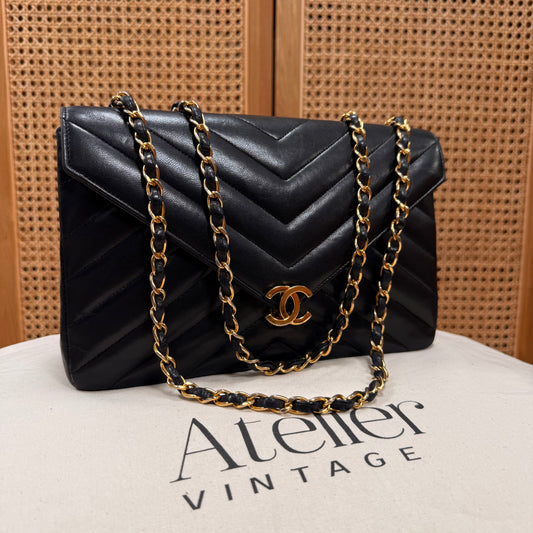 Chanel 1986 1986 Chevron Quilted Envelope Single Flap