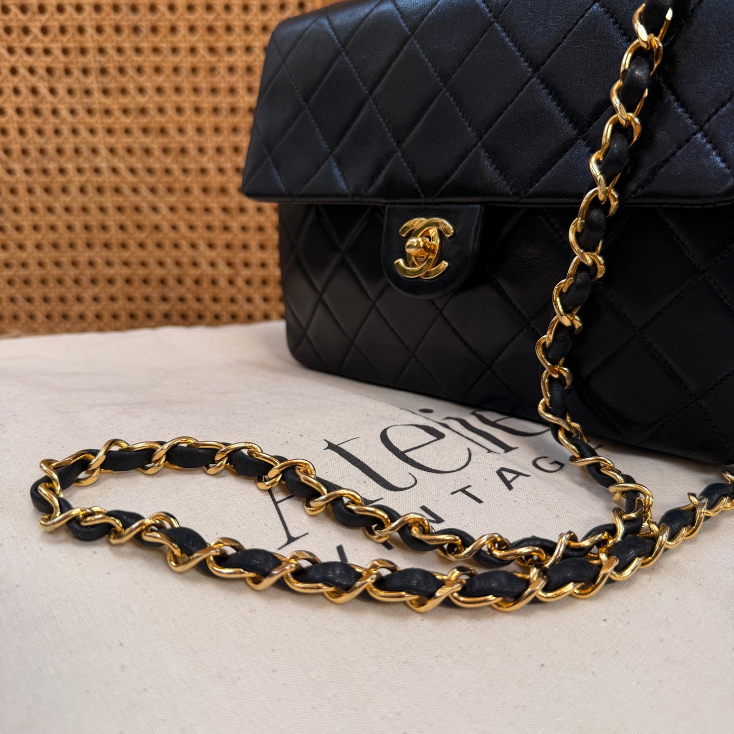 Chanel 1989 Classic Square Single Flap Medium black