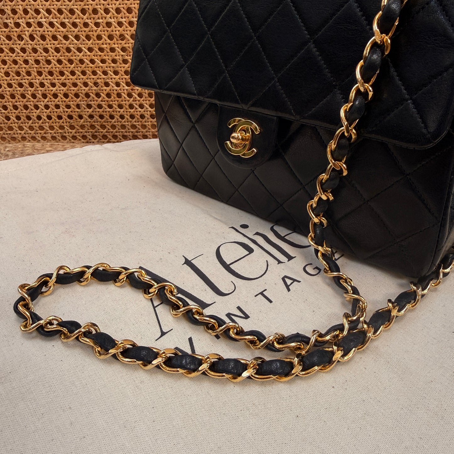 Chanel 1989 Classic Square Single Flap Medium black