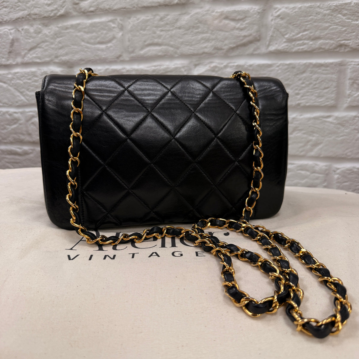 Chanel 1991 Vintage Classic Diana Small