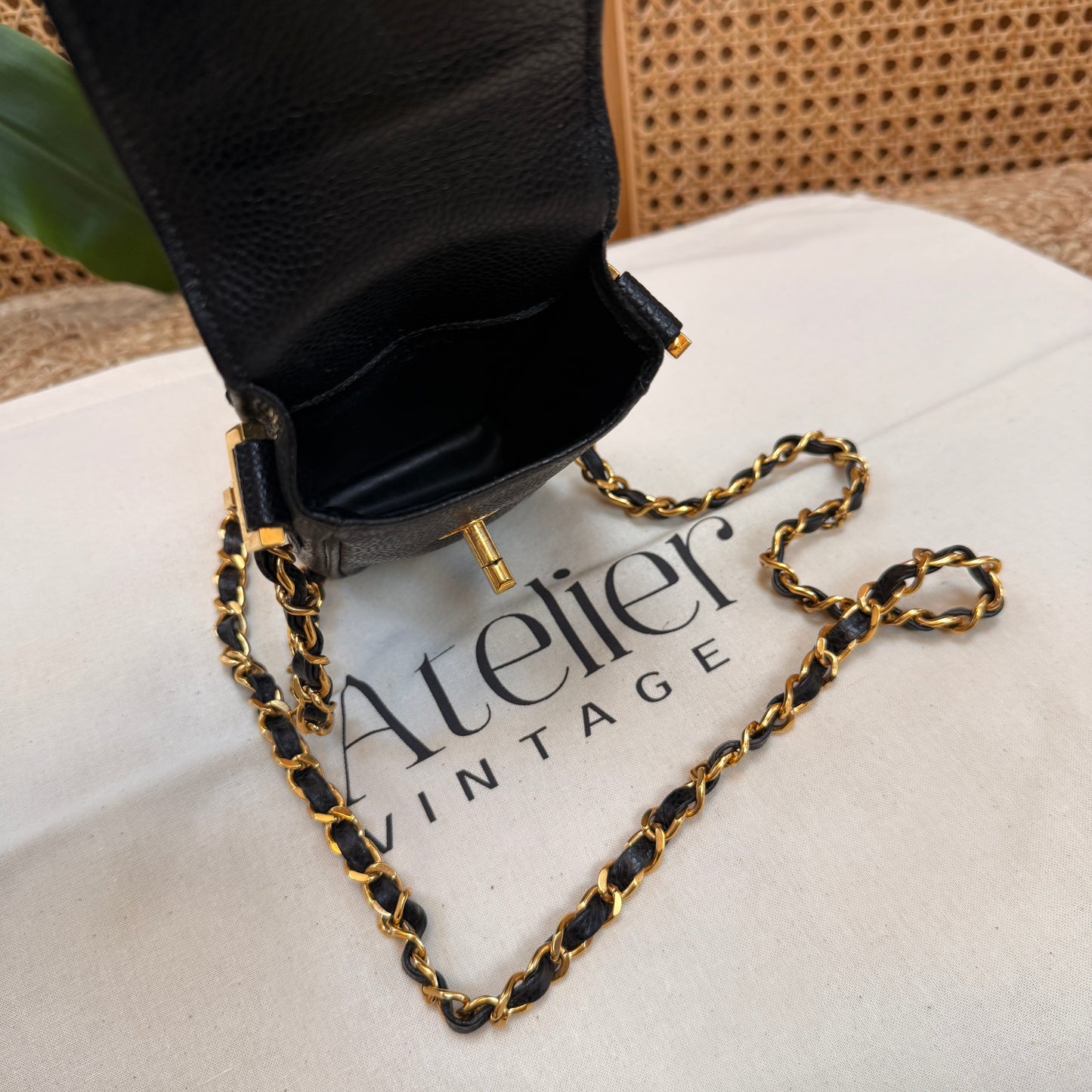 Chanel 1994 Caviar Pochette - Black Caviar Leather & 24k gold hardware