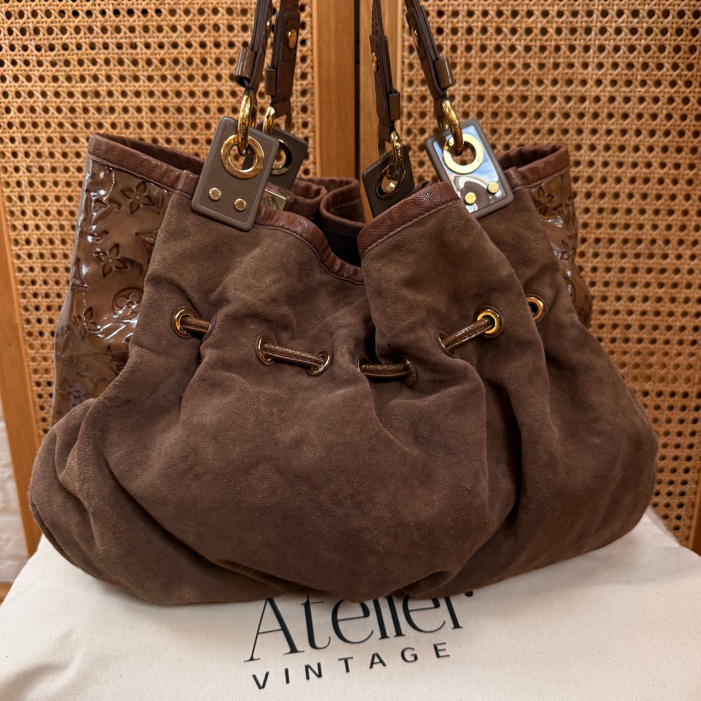Louis Vuitton 2009 Limited Edition Suede & Vernis Iris Tote