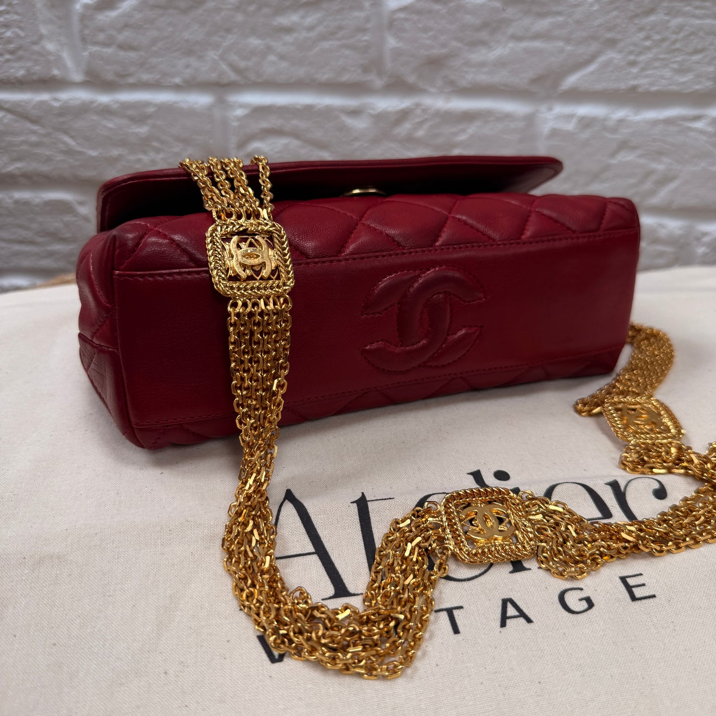 Chanel ULTRA RARE 1986 Single Flap with six strand 24k gold plated chain with CC logo stations