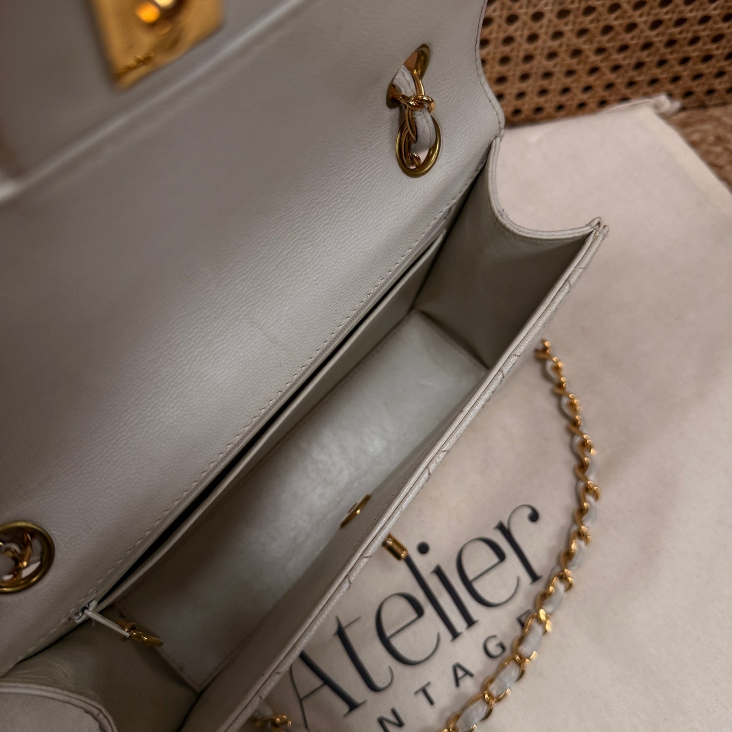 Chanel 1997 Ivory Caviar Single Flap