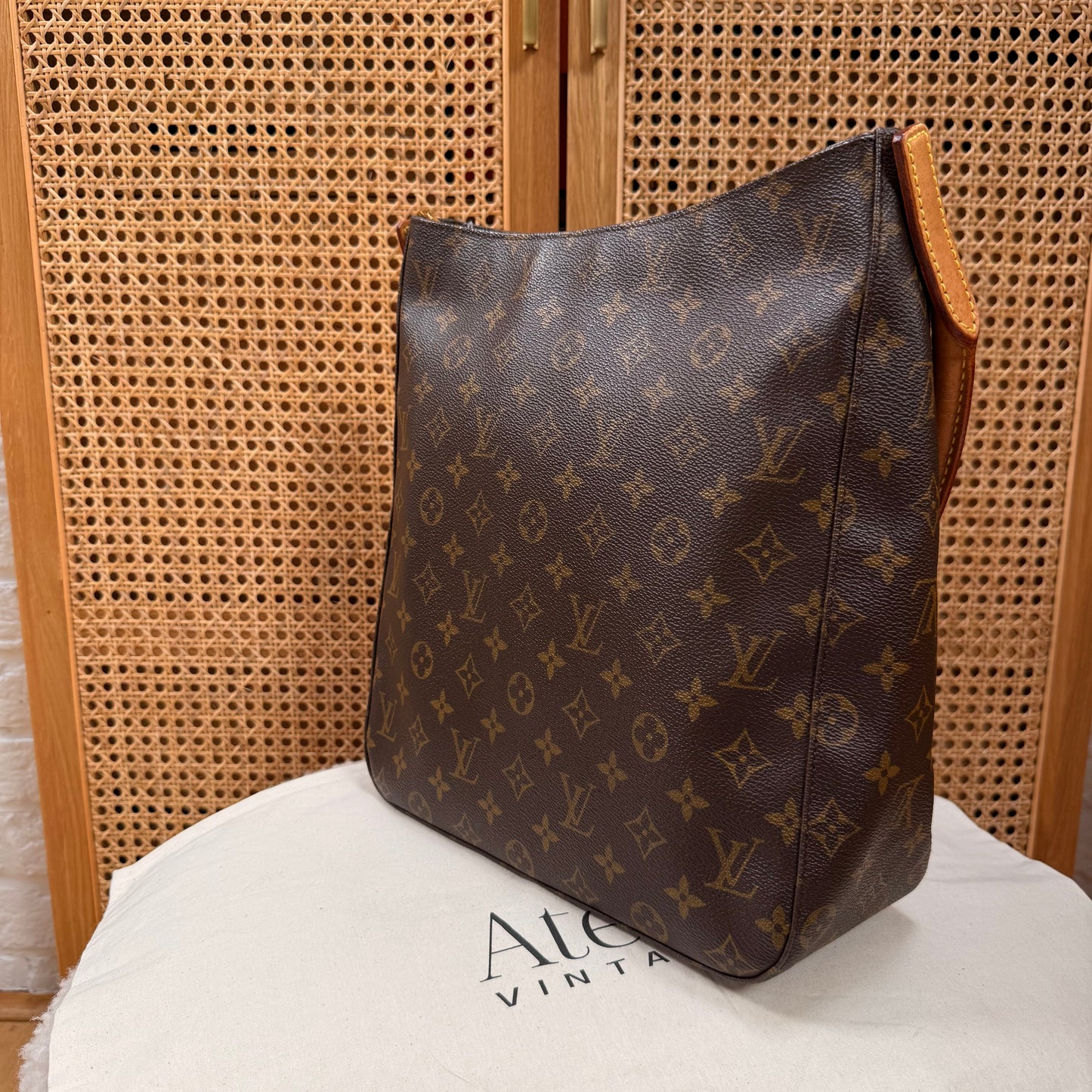 Louis Vuitton 2002 Looping GM