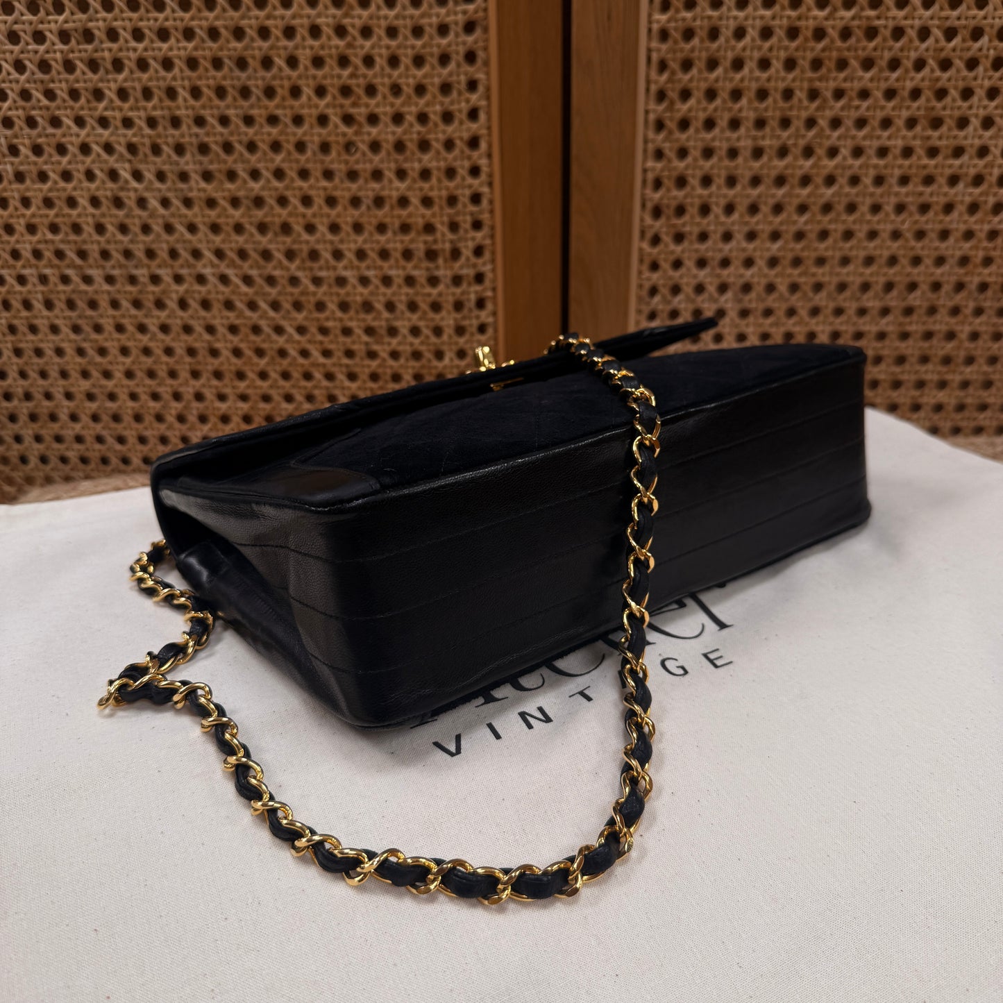 Chanel 1986 rare & limited edition single flap in black suede & Lambskin leather