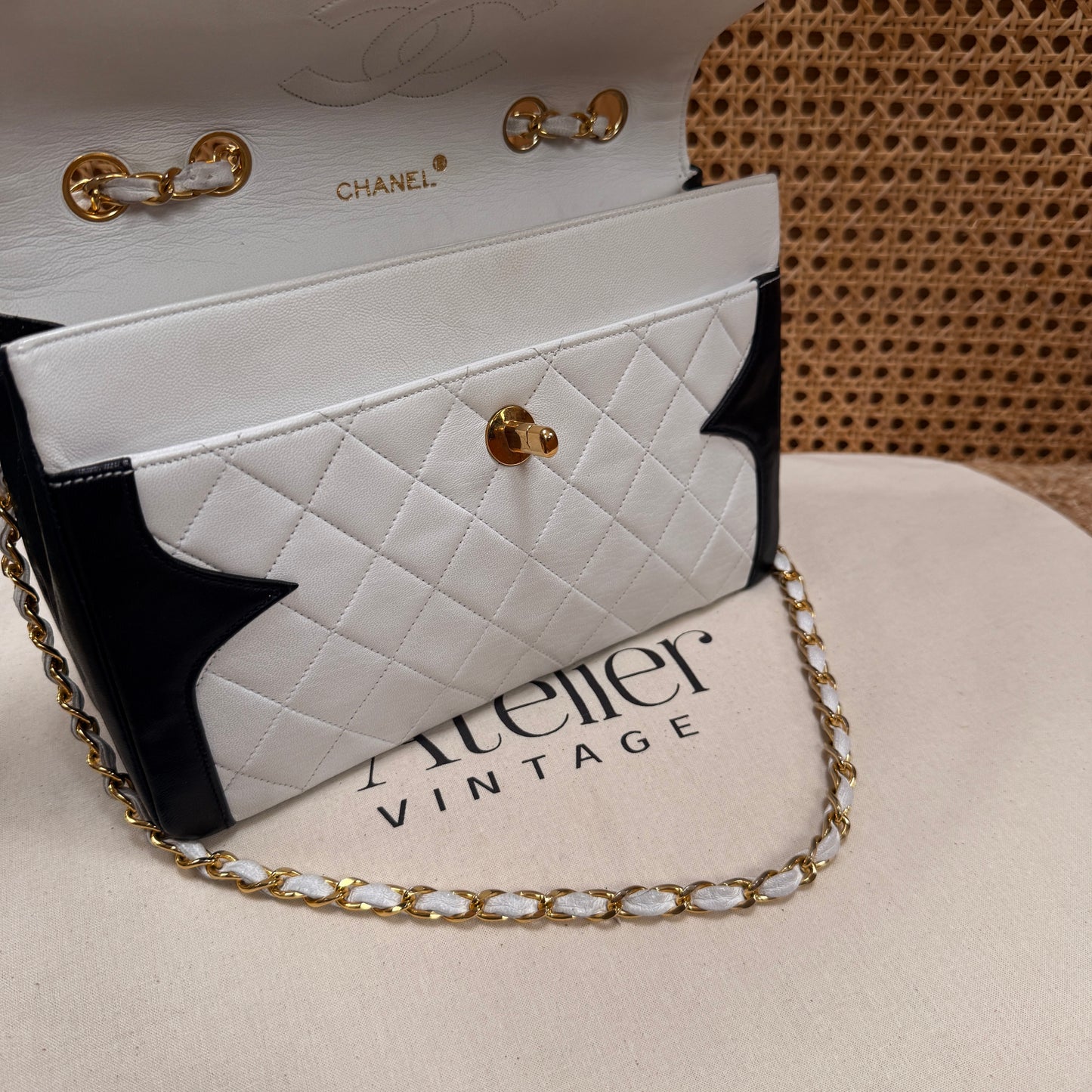 Chanel 1986 Rare Ivory & Navy Limited Edition Single Flap