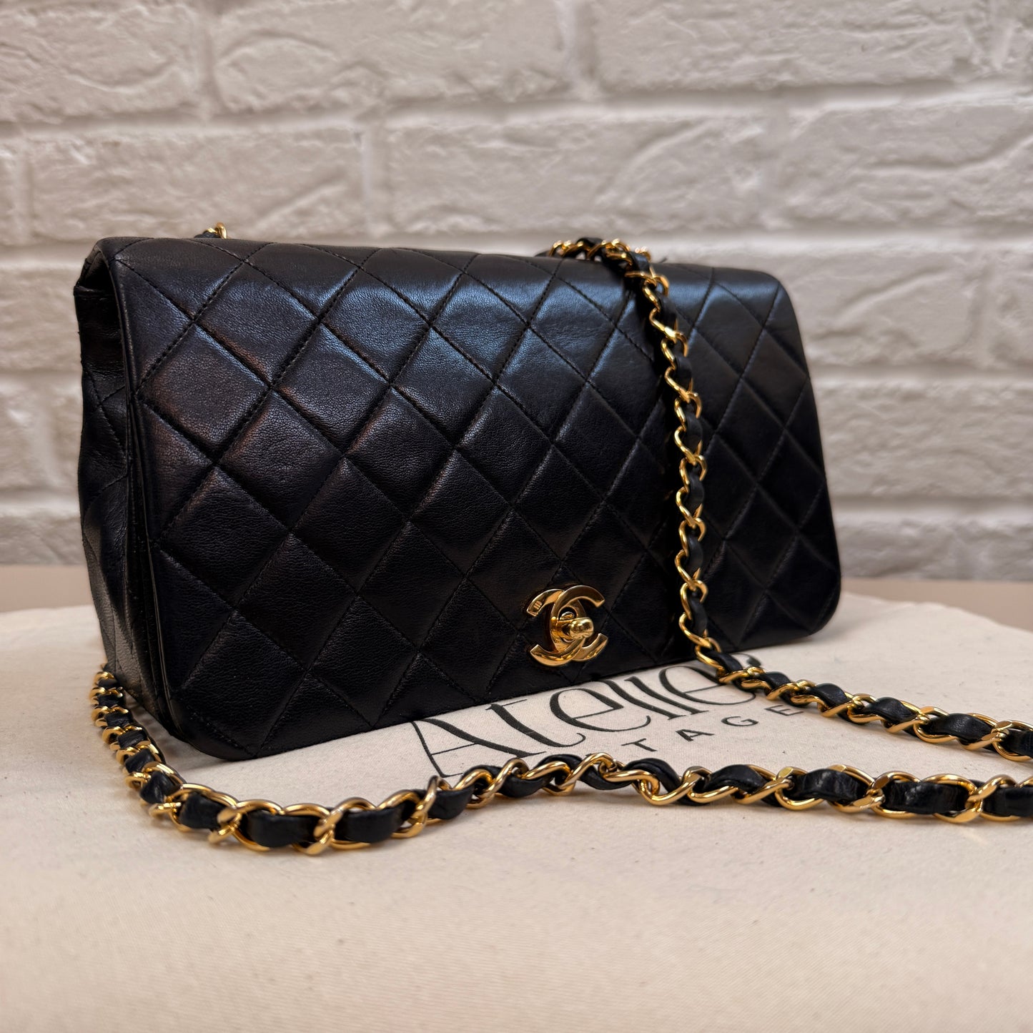 Chanel 1989 Classic Medium Rectangle Full Flap
