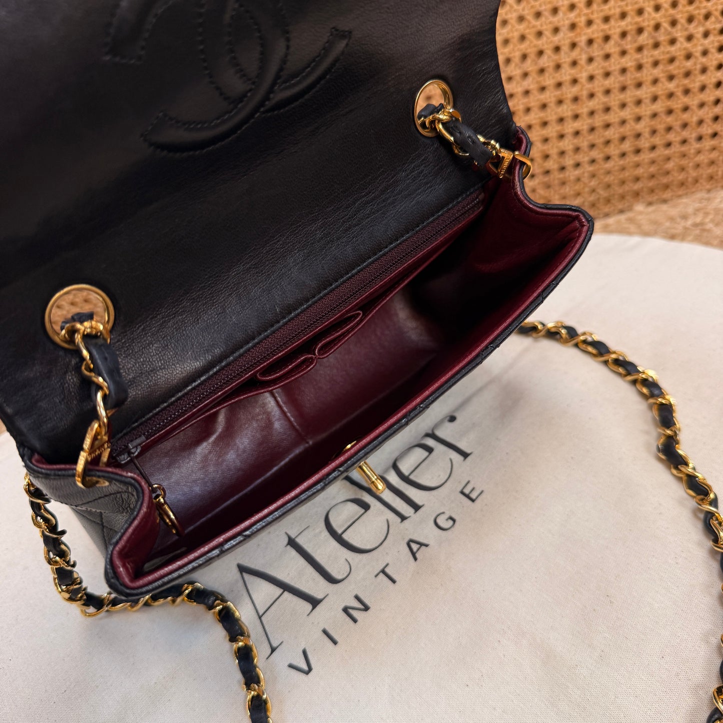 Chanel 1989 Classic Square Single Flap Medium black