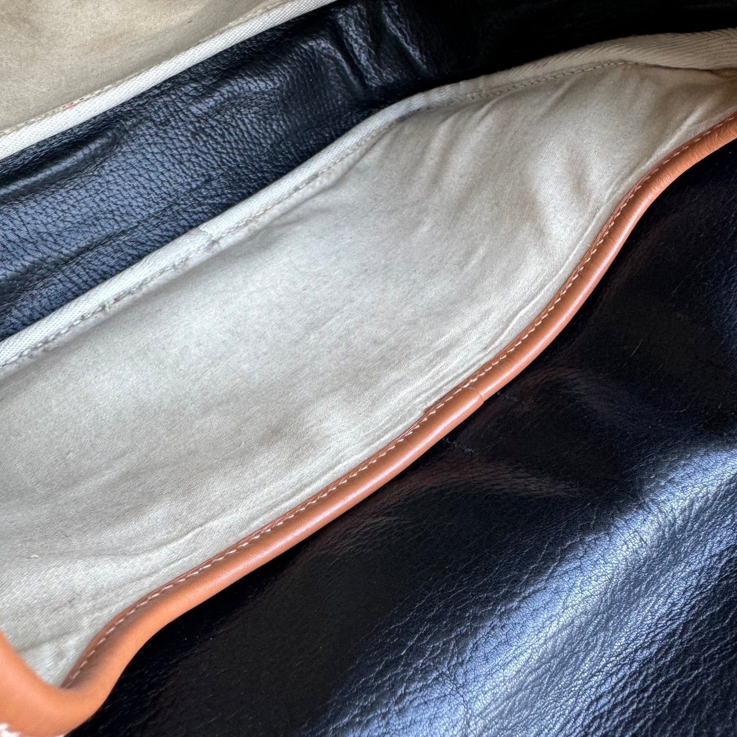 Hermes 1987 Noumea Shoulder Bag