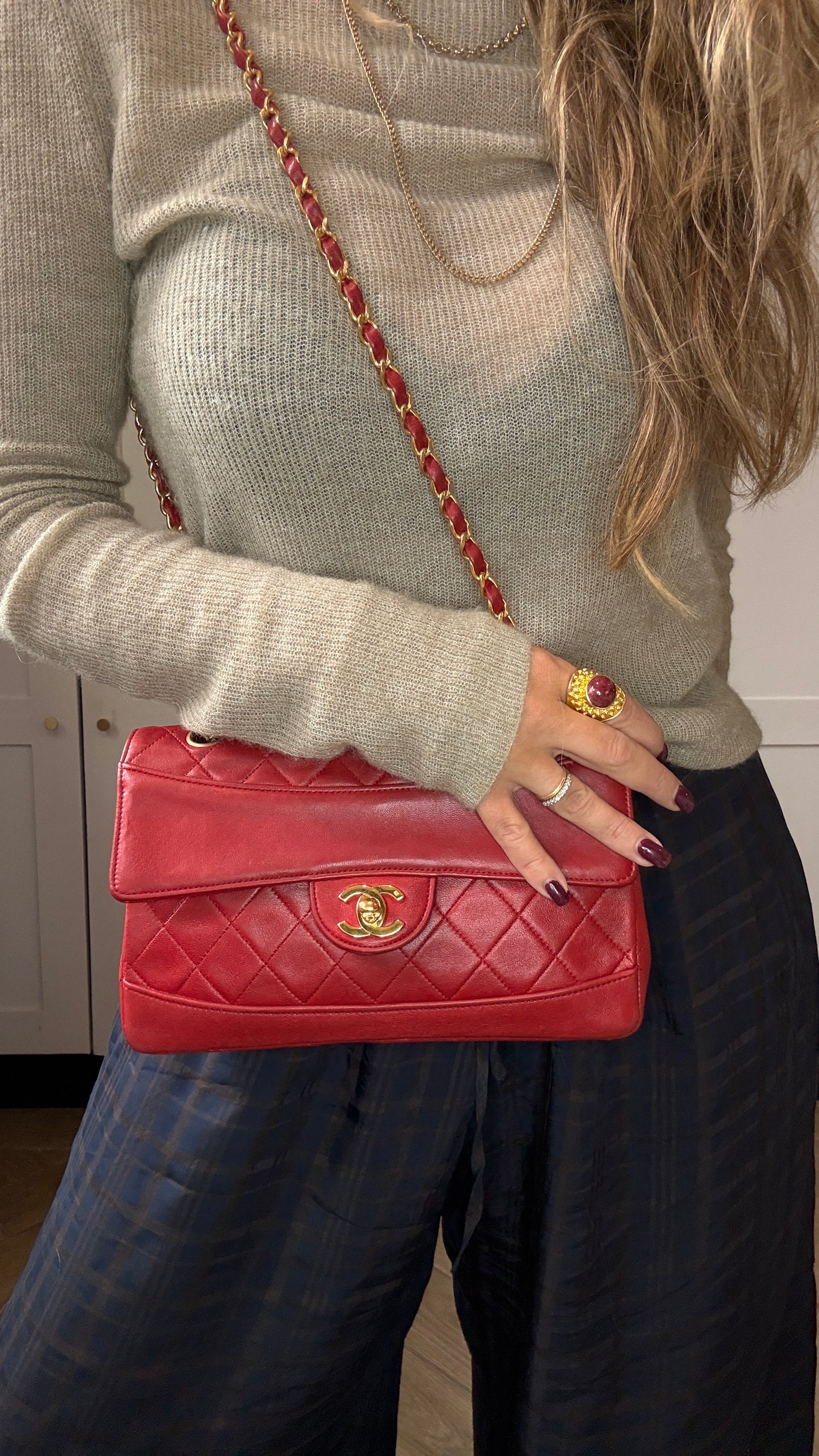 Chanel 1989 Red Classic Single Flap with purse
