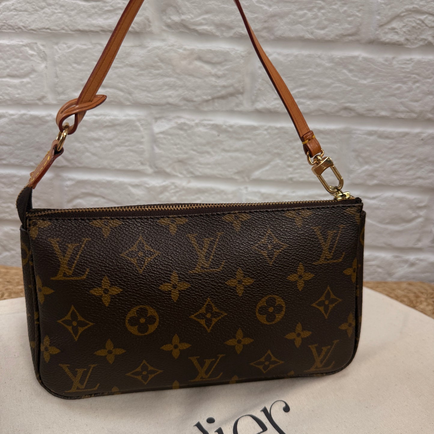 Louis Vuitton 1998 Pochette Accessoires