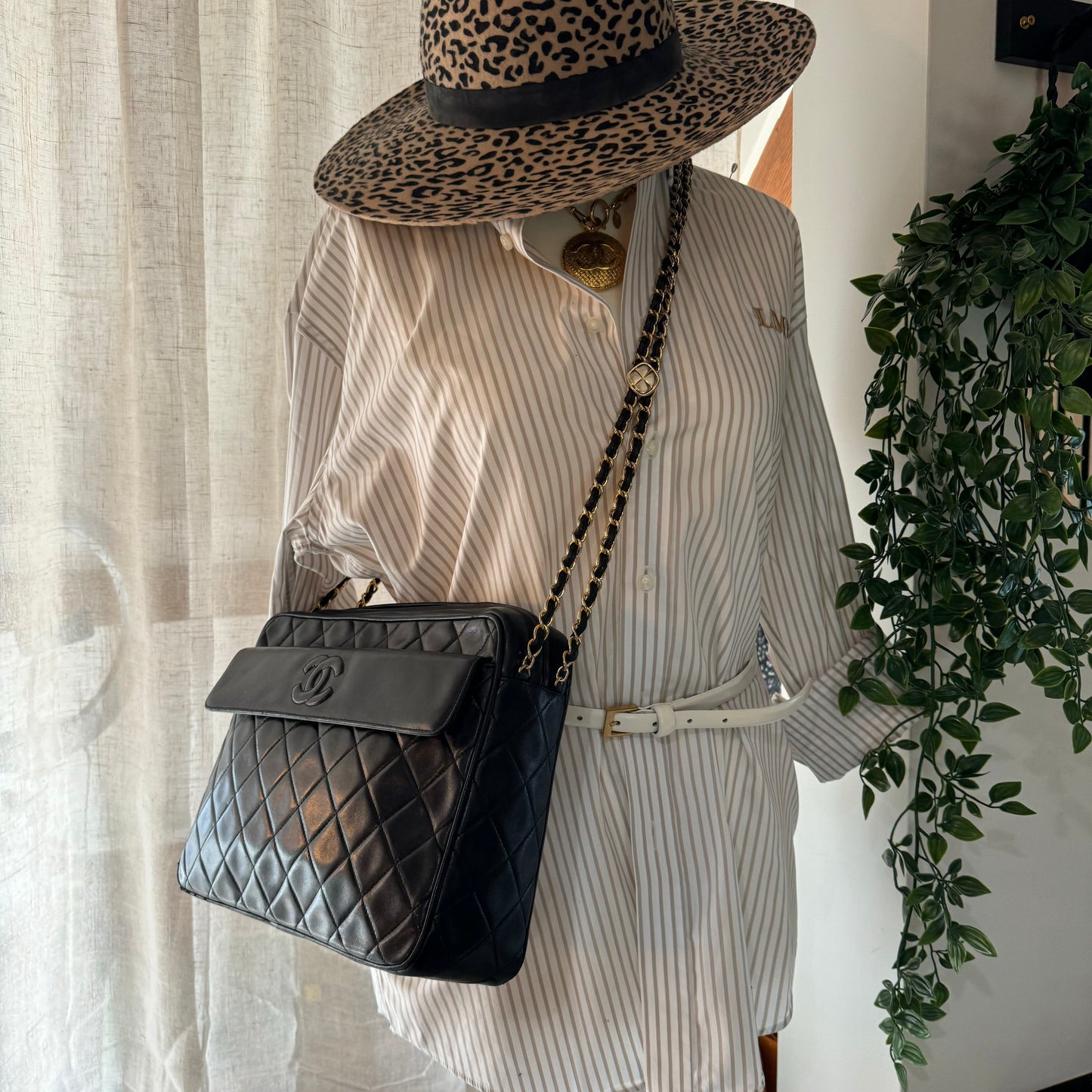 Chanel 1989 Double Chain Camera Bag Tote