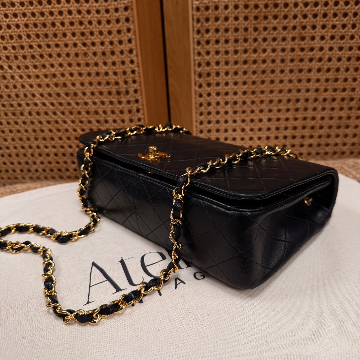 Chanel 1989 Classic Medium Rectangle Full Flap