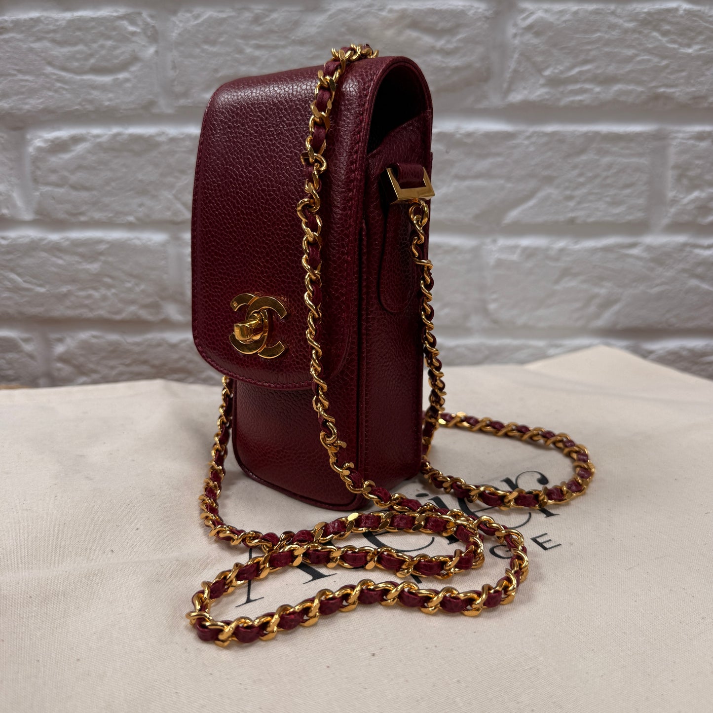 Chanel 1994 Caviar Pochette - Bordeaux Caviar Leather & 24k gold hardware