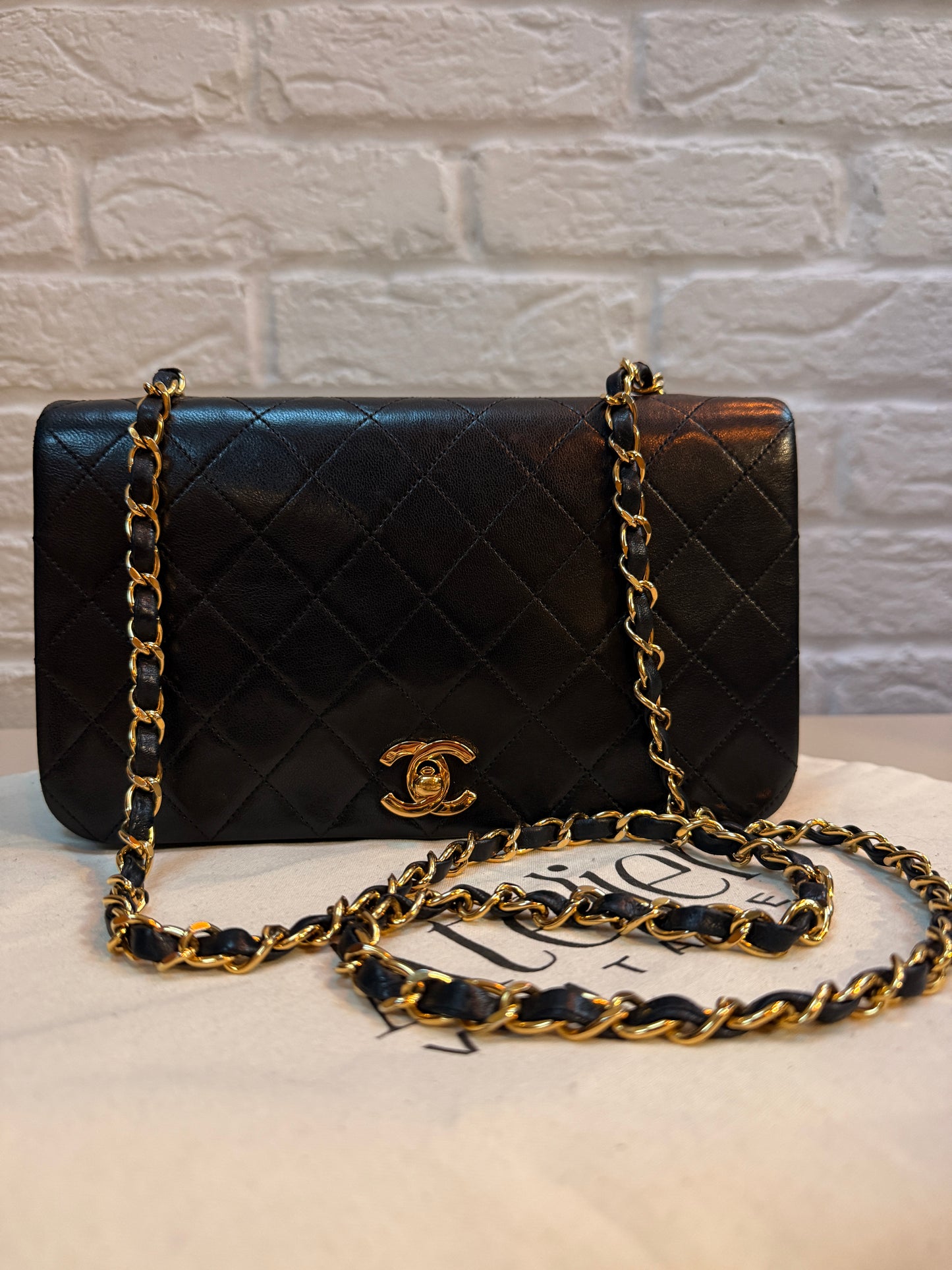 Chanel 1989 Classic Medium Rectangle Full Flap