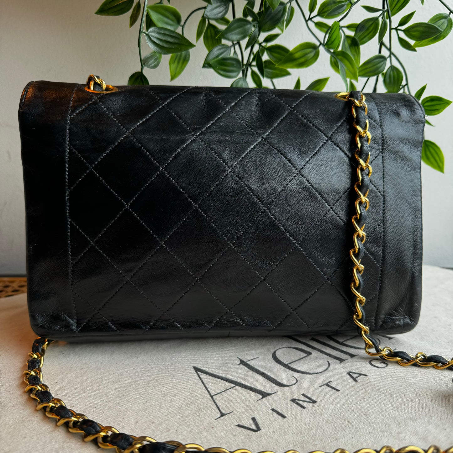 Chanel 1989 Vintage Quilted Single Flap