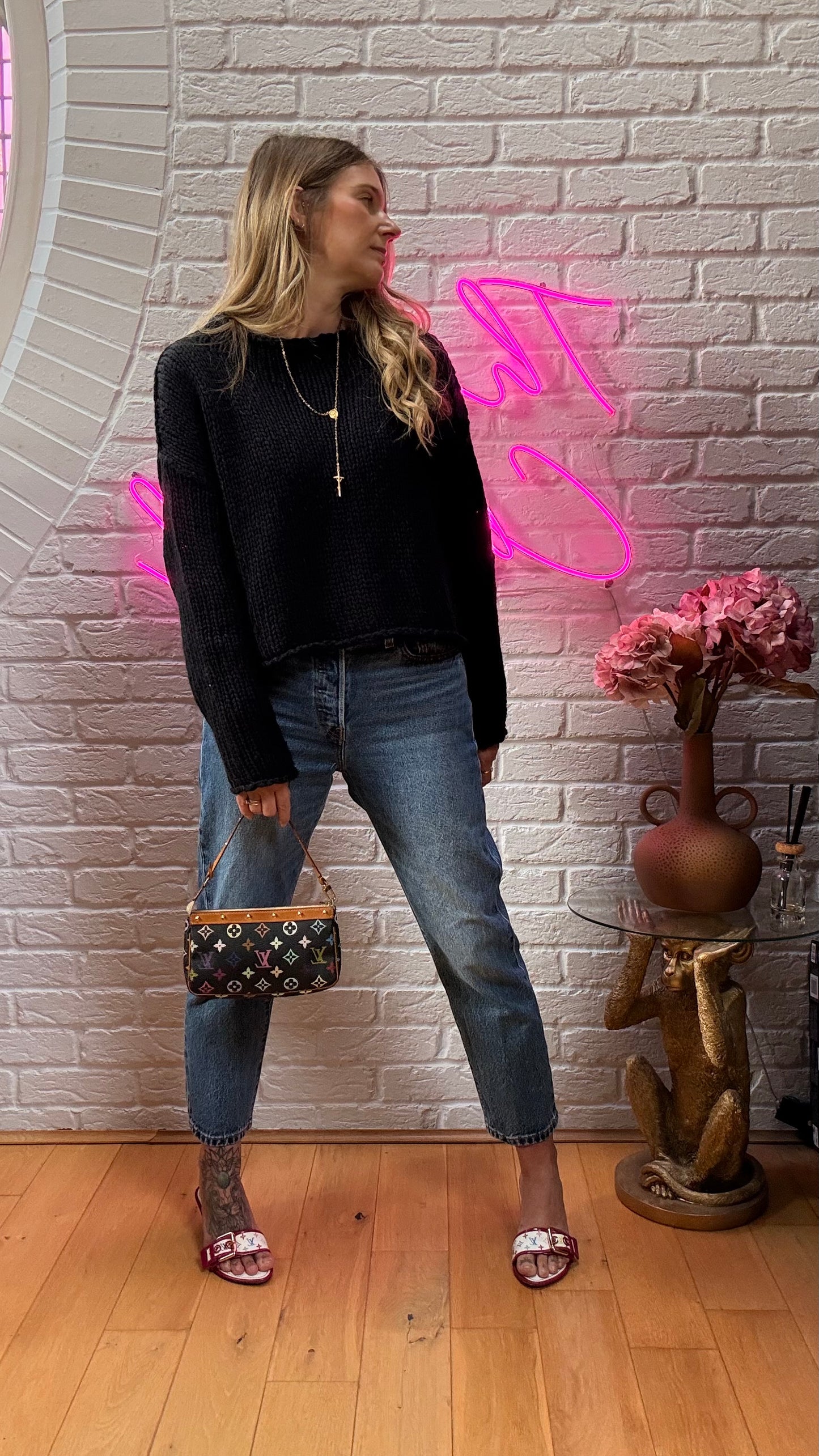Louis Vuitton 2003 Original Murakami Black Pochette Accessoires