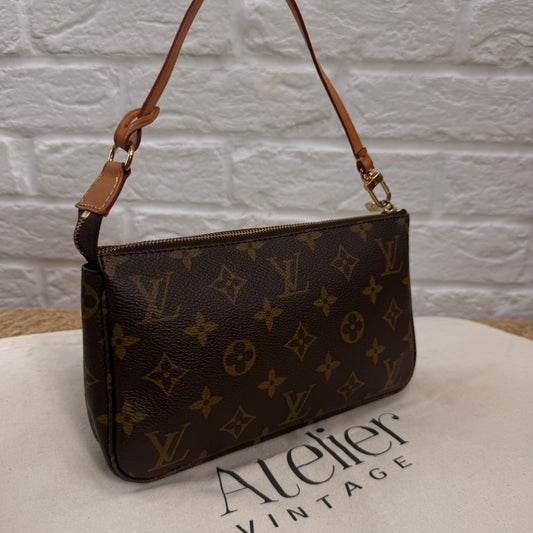 Louis Vuitton 1998 Pochette Accessoires