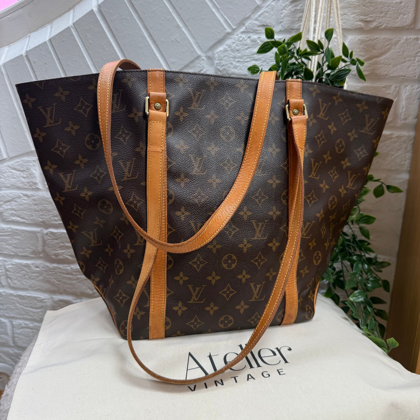 Louis Vuitton 2001 Sac Shopping Tote