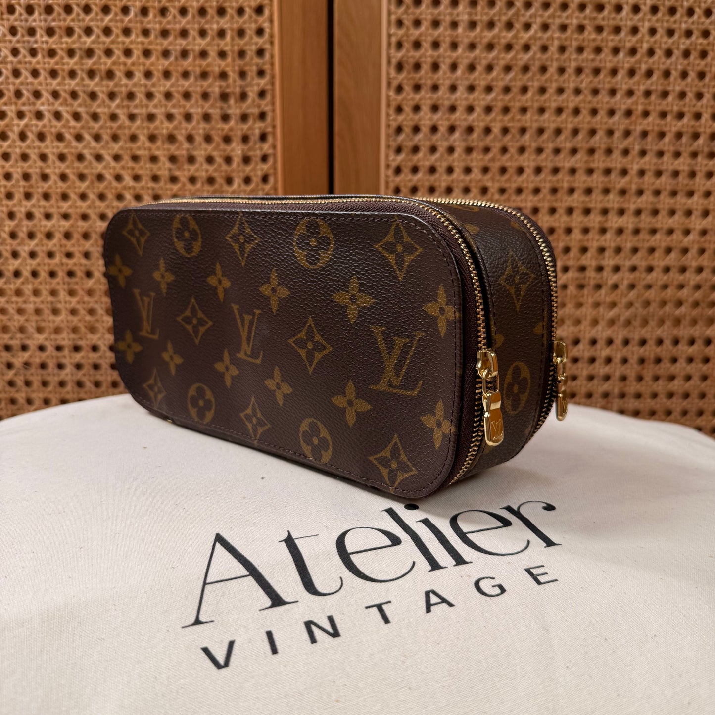 Louis Vuitton 2002 Monogram Double Sided Case/clutch