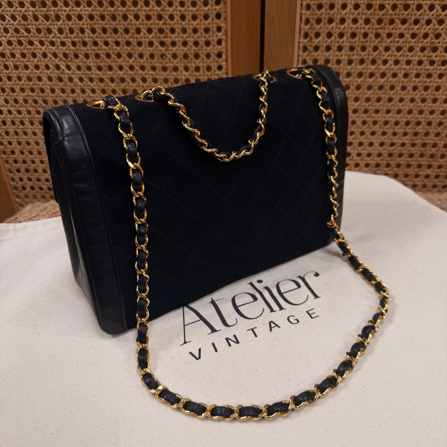 Chanel 1986 rare & limited edition single flap in black suede & Lambskin leather