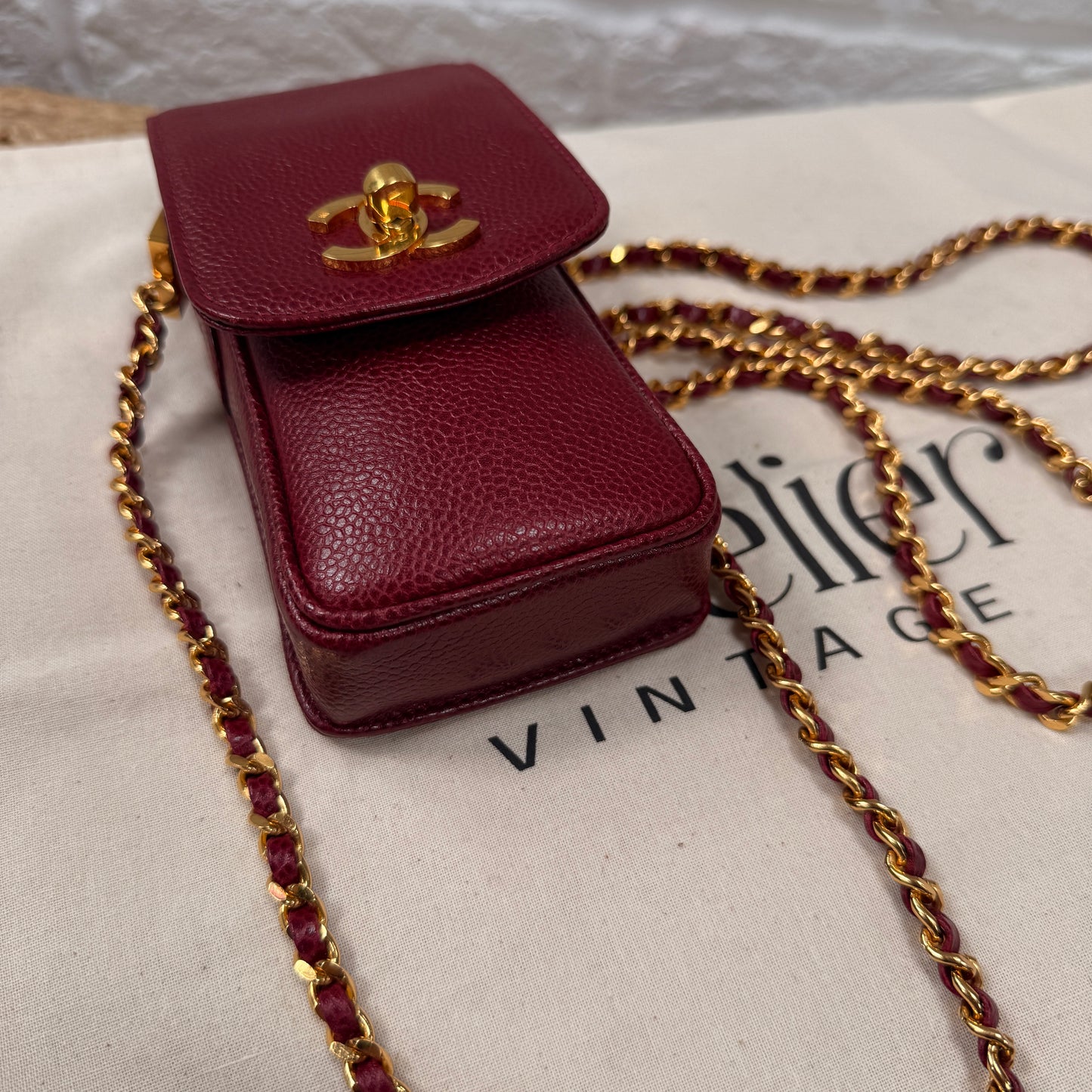 Chanel 1994 Caviar Pochette - Bordeaux Caviar Leather & 24k gold hardware